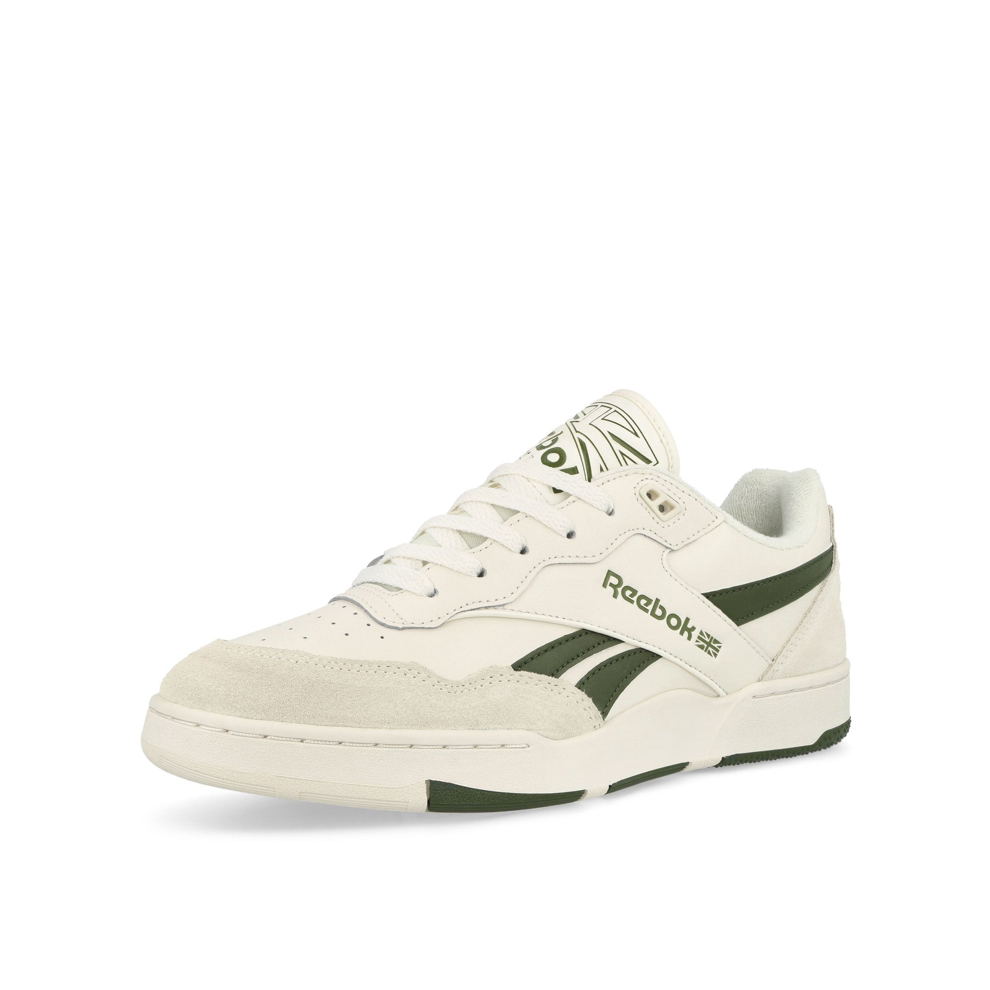 Reebok BB 4000 II Chalk / Varsity Green / Vintage Chalk Low Top Sneakers Close Up | Overkill