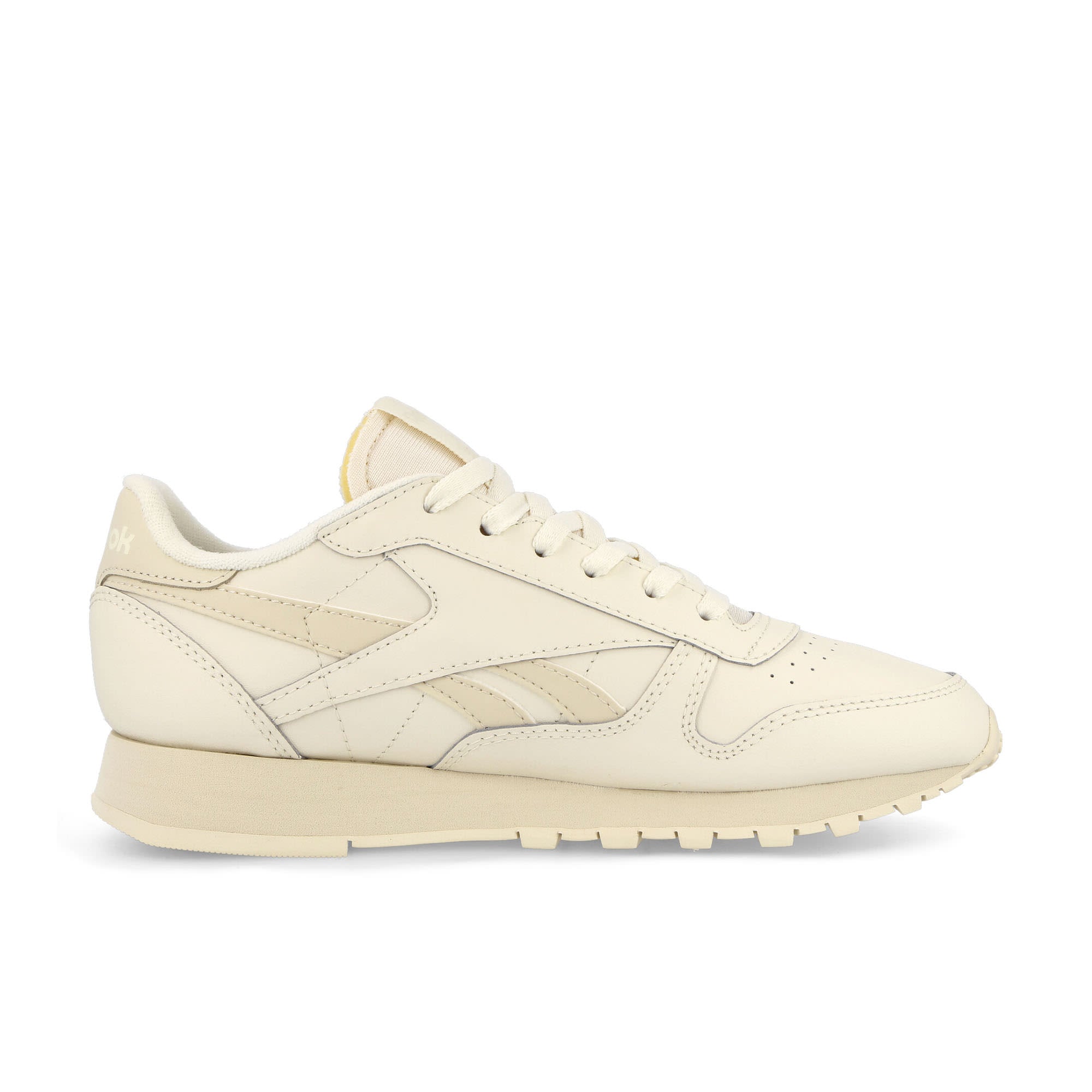 Reebok Classic Leather Chalk / Paper White / Alabaster Low Top Sneakers Silhouette | Overkill