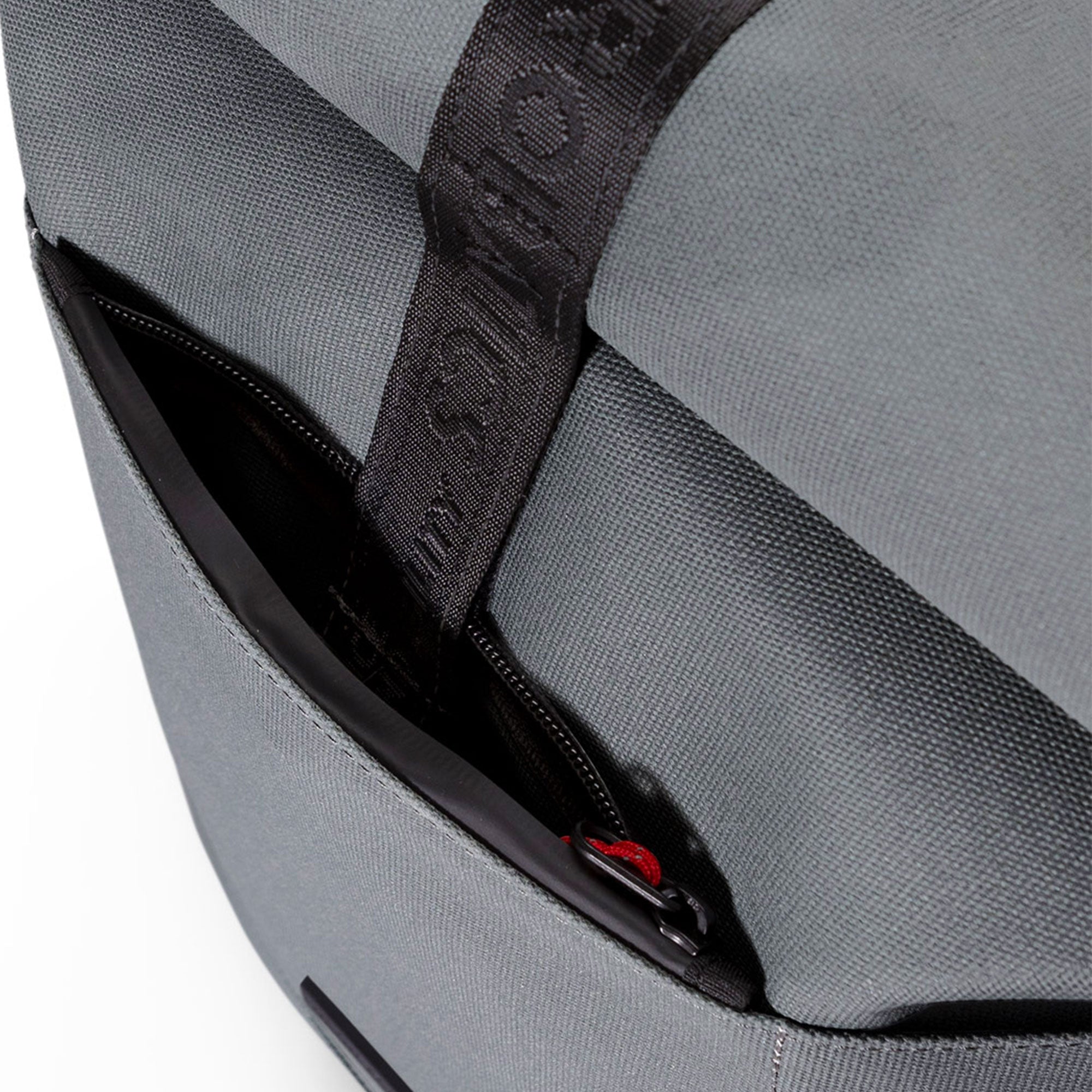 Ucon Acrobatics Hajo Medium Backpack Phantom Pigeon Blue Reflective Backpacks Detail view 2 | Overkill