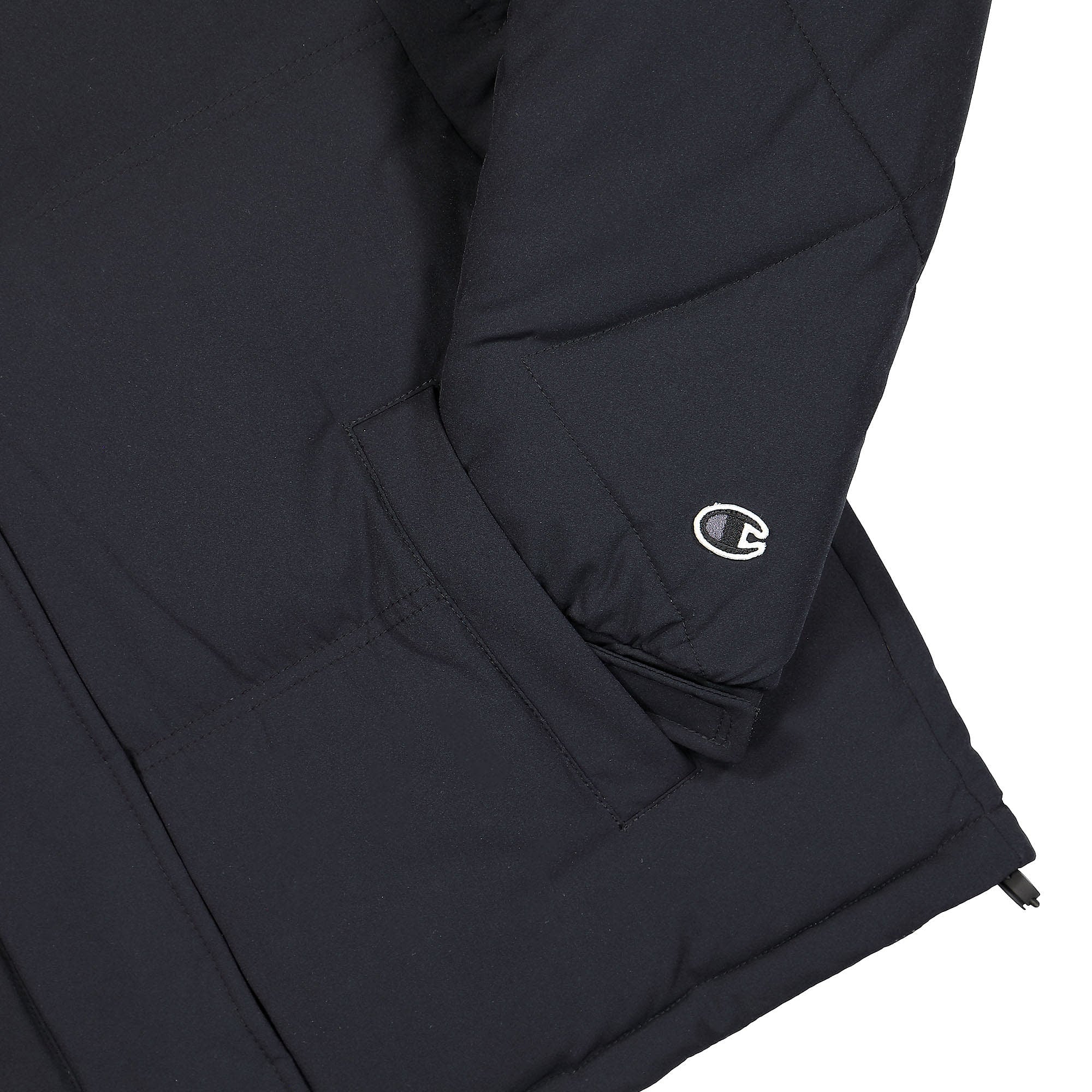 Champion Outdoor Jacket Black Puffer Jackets Detailfoto | Overkill