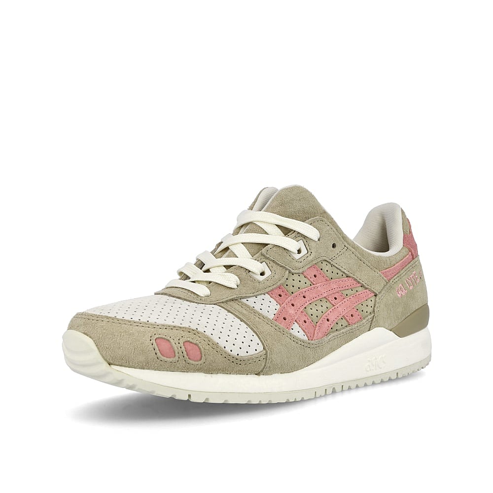 Asics gel lyte iii og kadomatsu Wood Crepe-Plum Blossom Low Top Sneakers Close Up | Overkill