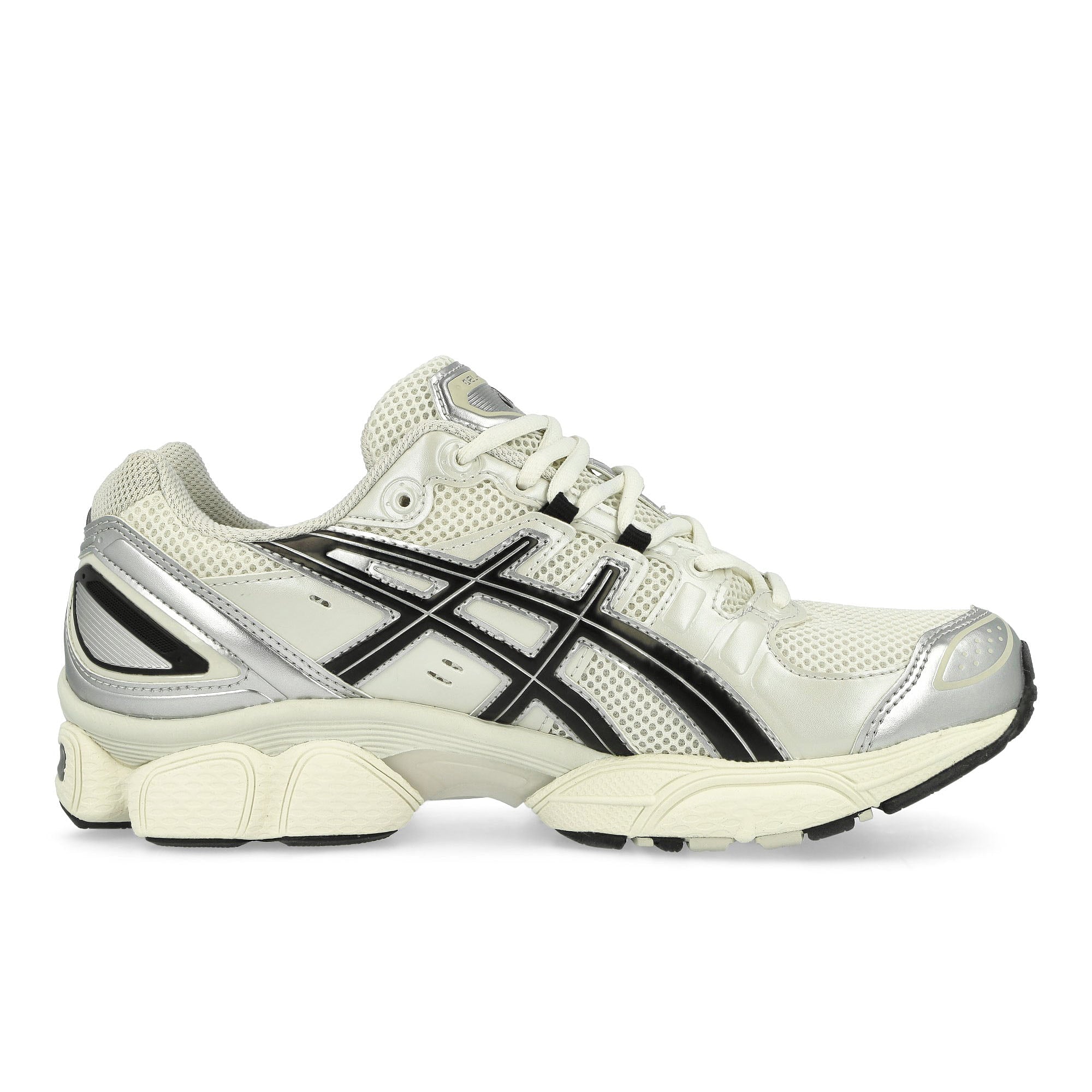 Asics Gel-Nimbus 9 Cream / Black Low Top Sneakers Silhouette | Overkill