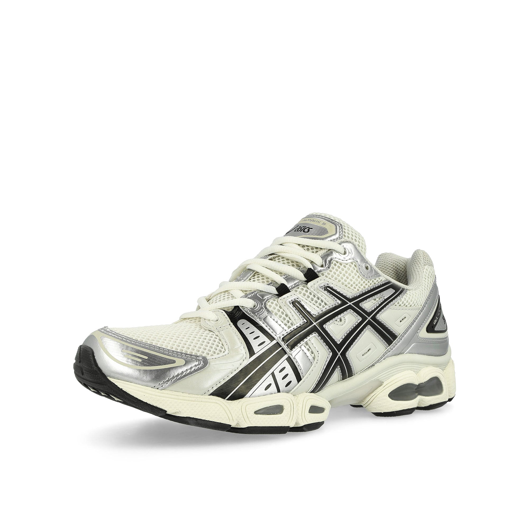 Asics Gel-Nimbus 9 Cream / Black Low Top Sneakers Close Up | Overkill
