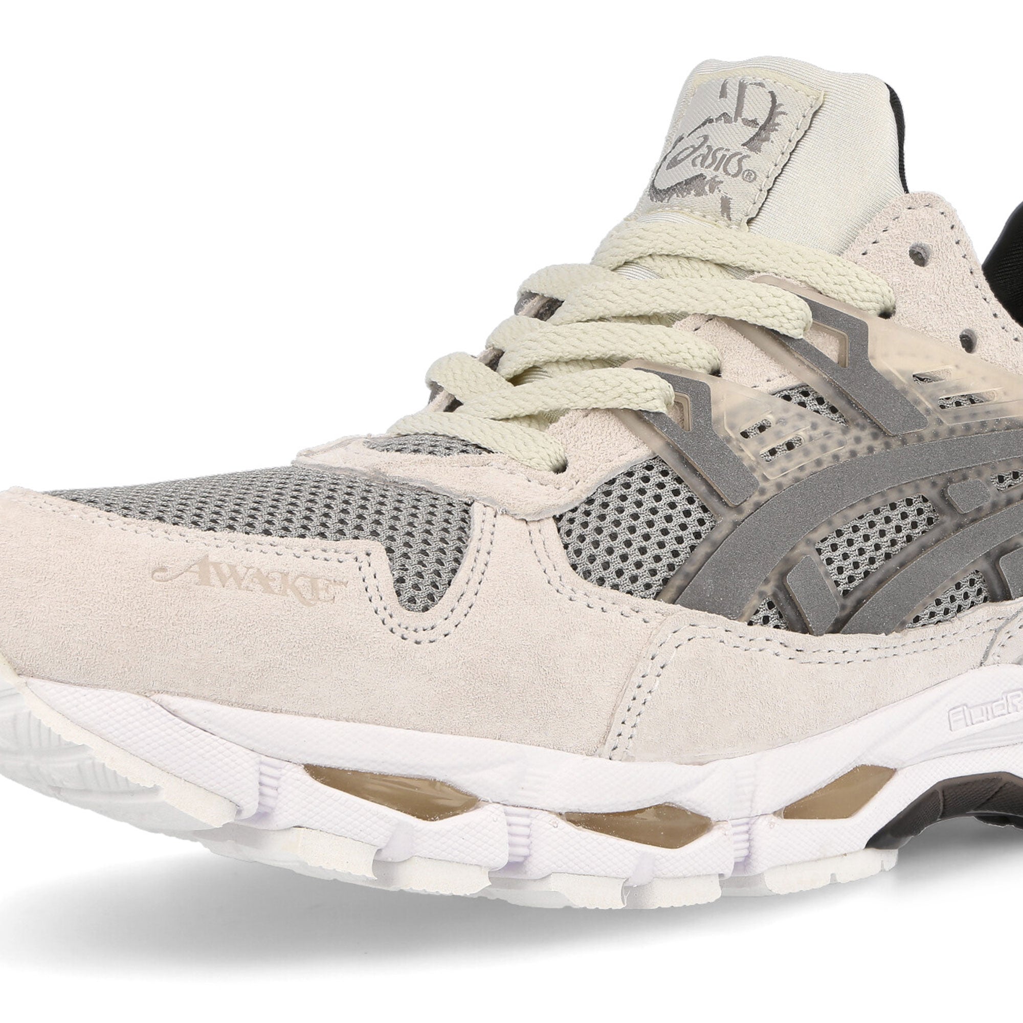 Asics Awake Ny x Asics Gel Kayano Trainer 21 Cool Grey-Pure Silver Low Top Sneakers Detailfoto | Overkill