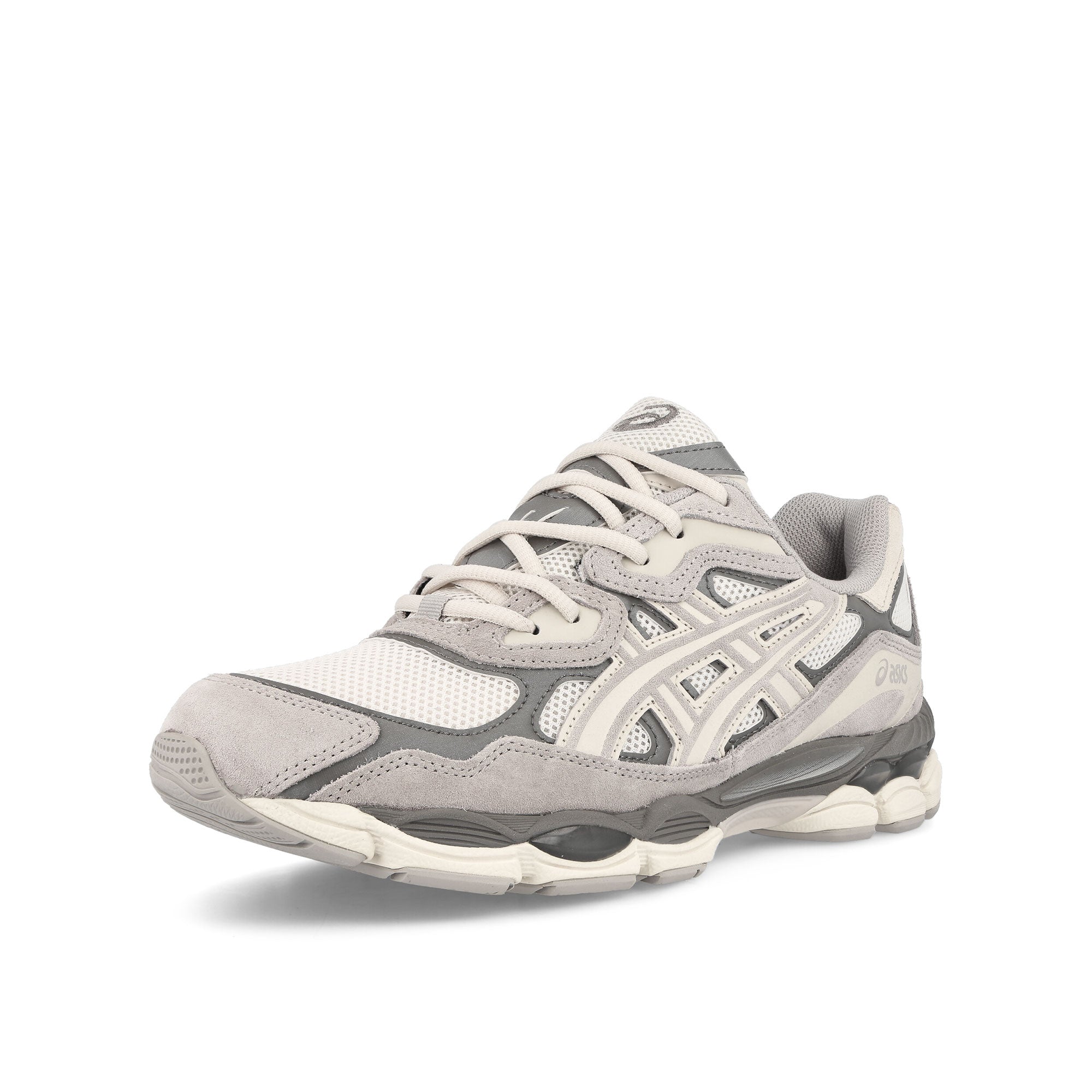 Asics Gel-NYC Cream / Oyster Grey Low Top Sneakers Close Up | Overkill