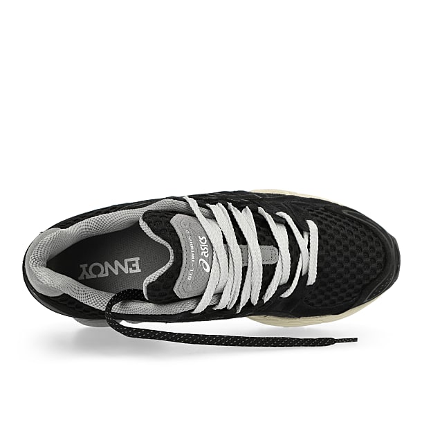 Asics Gel-Nimbus 9 Black / Sheet Rock Low Top Sneakers Detailfoto | Overkill