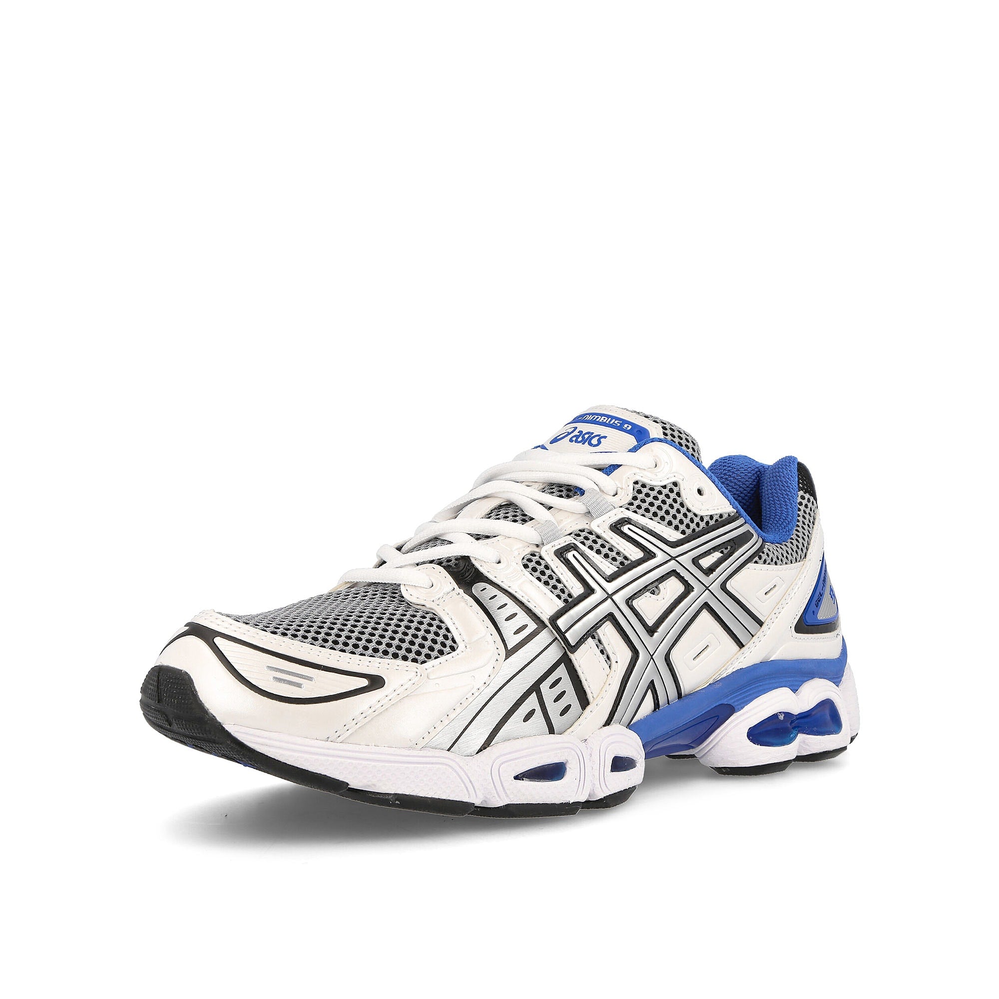 Asics gel-nimbus 9 White / Lake Drive Sneakers Close Up | Overkill