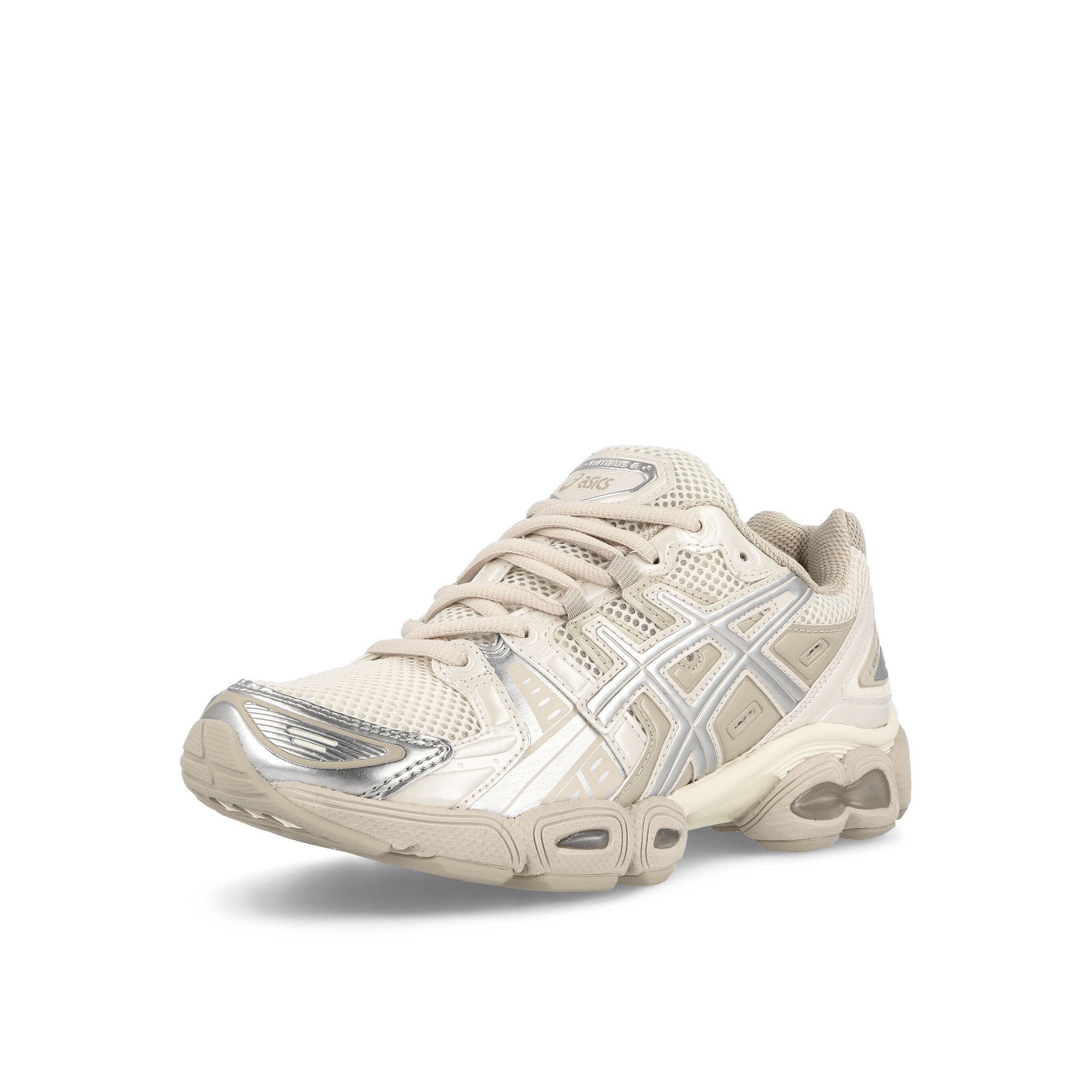 Asics Gel-Nimbus 9 Cream / Mineral Beige Low Top Sneakers Close Up | Overkill