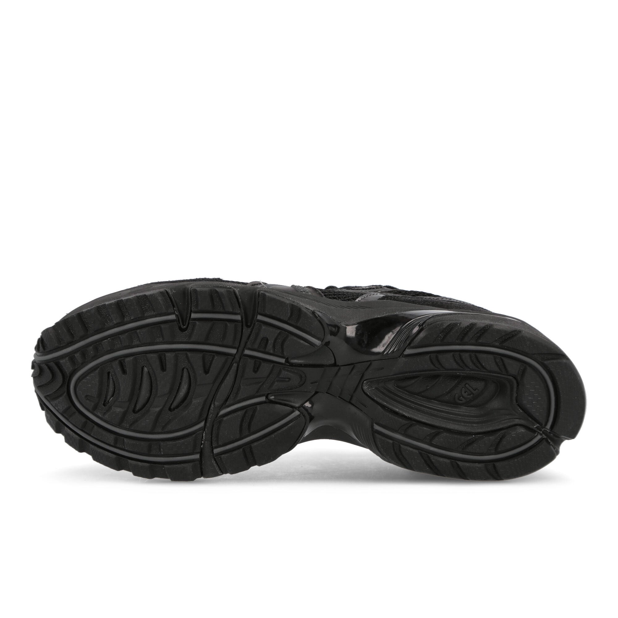 Asics Gel-1090v2 Black / Black Low Top Sneakers Detail View 1 | Overkill