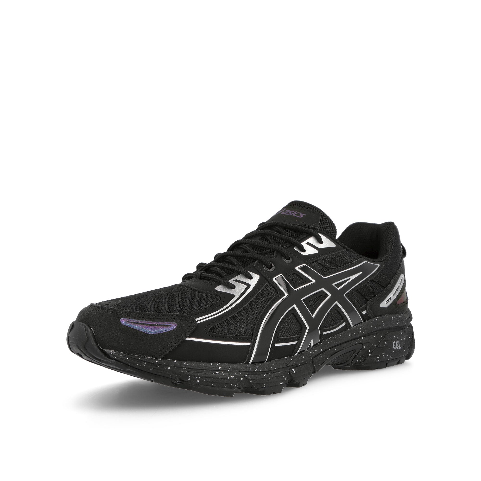 Asics Gel-Venture 6 Black / Black Low Top Sneakers Close Up | Overkill
