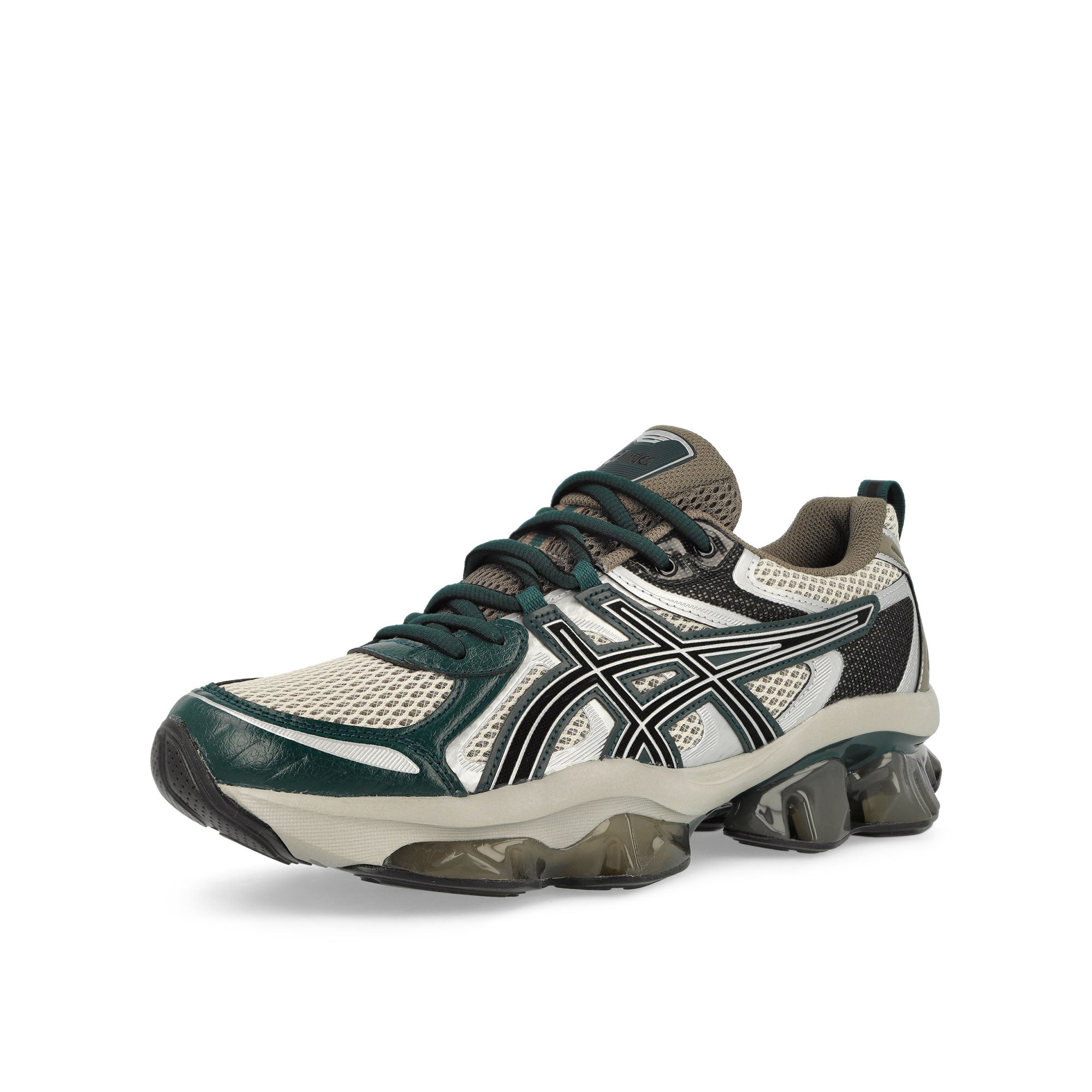 Asics Gel-Quantum Kinetic Oatmeal / Dark Taupe Low Top Sneakers Close Up | Overkill