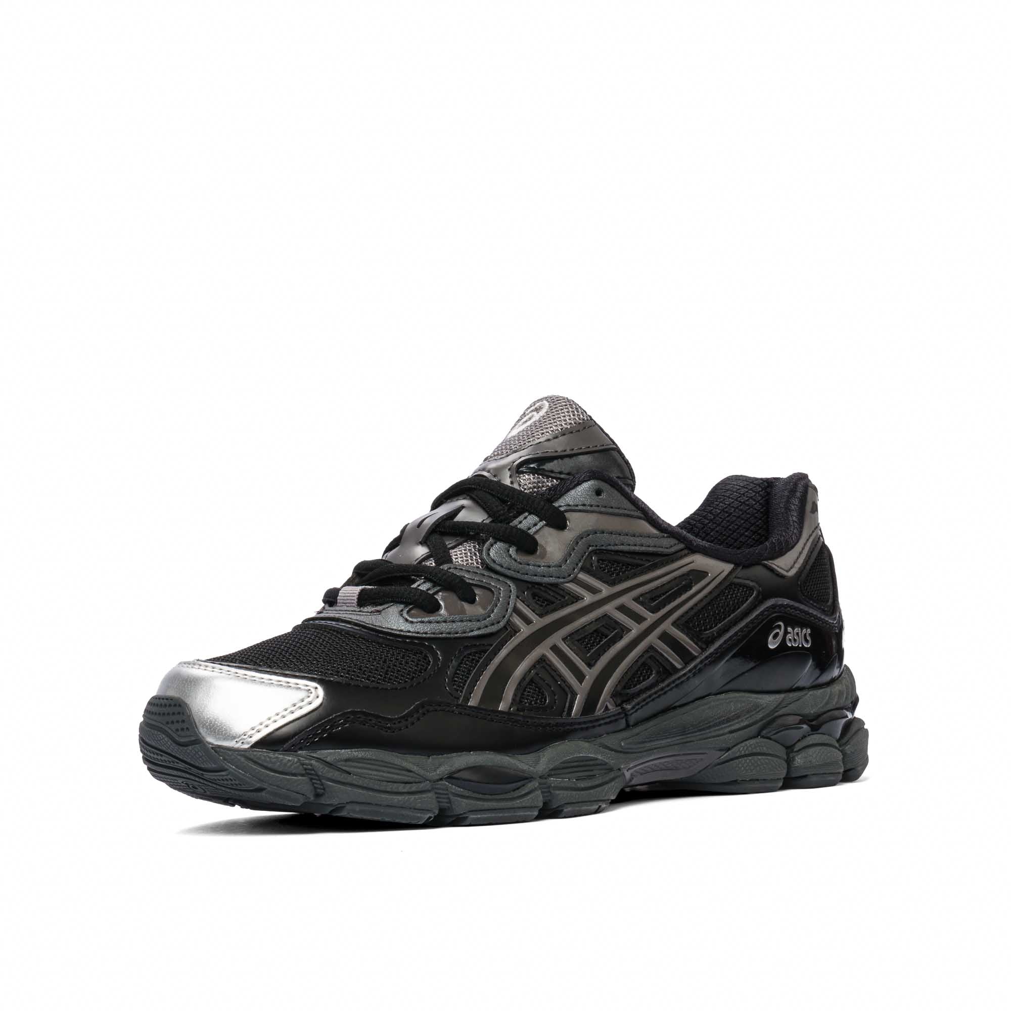 Asics Gel-NYC Black / Black Low Top Sneakers Close Up | Overkill