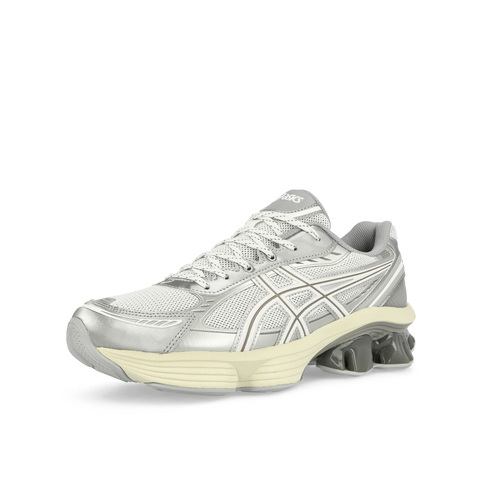 Asics Gel-Kinetic Fluent White / White Low Top Sneakers Close Up | Overkill