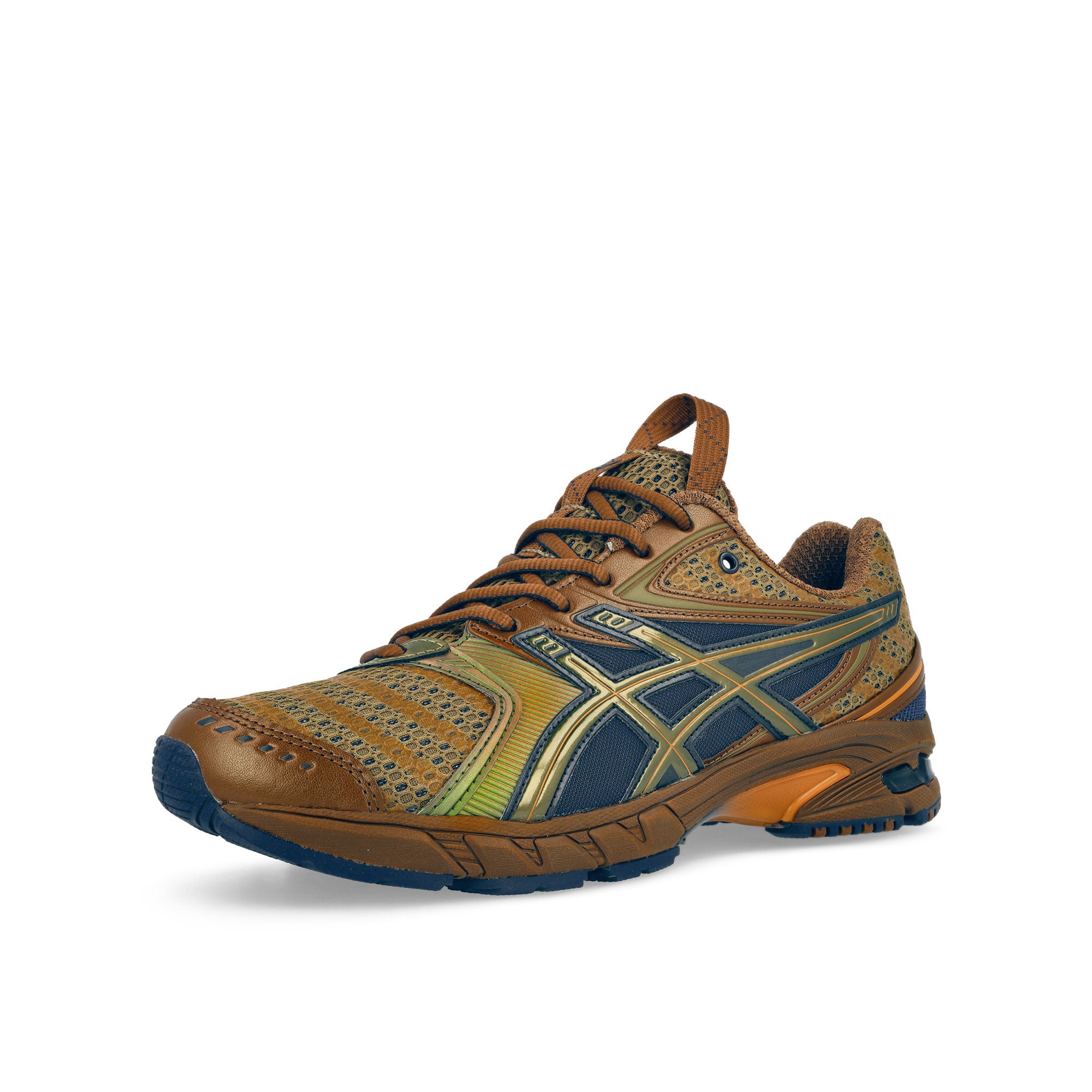 Asics UB9-S GEL-DS Trainer 14 Desert Camp / Piquant Orange Low Top Sneakers Close Up | Overkill