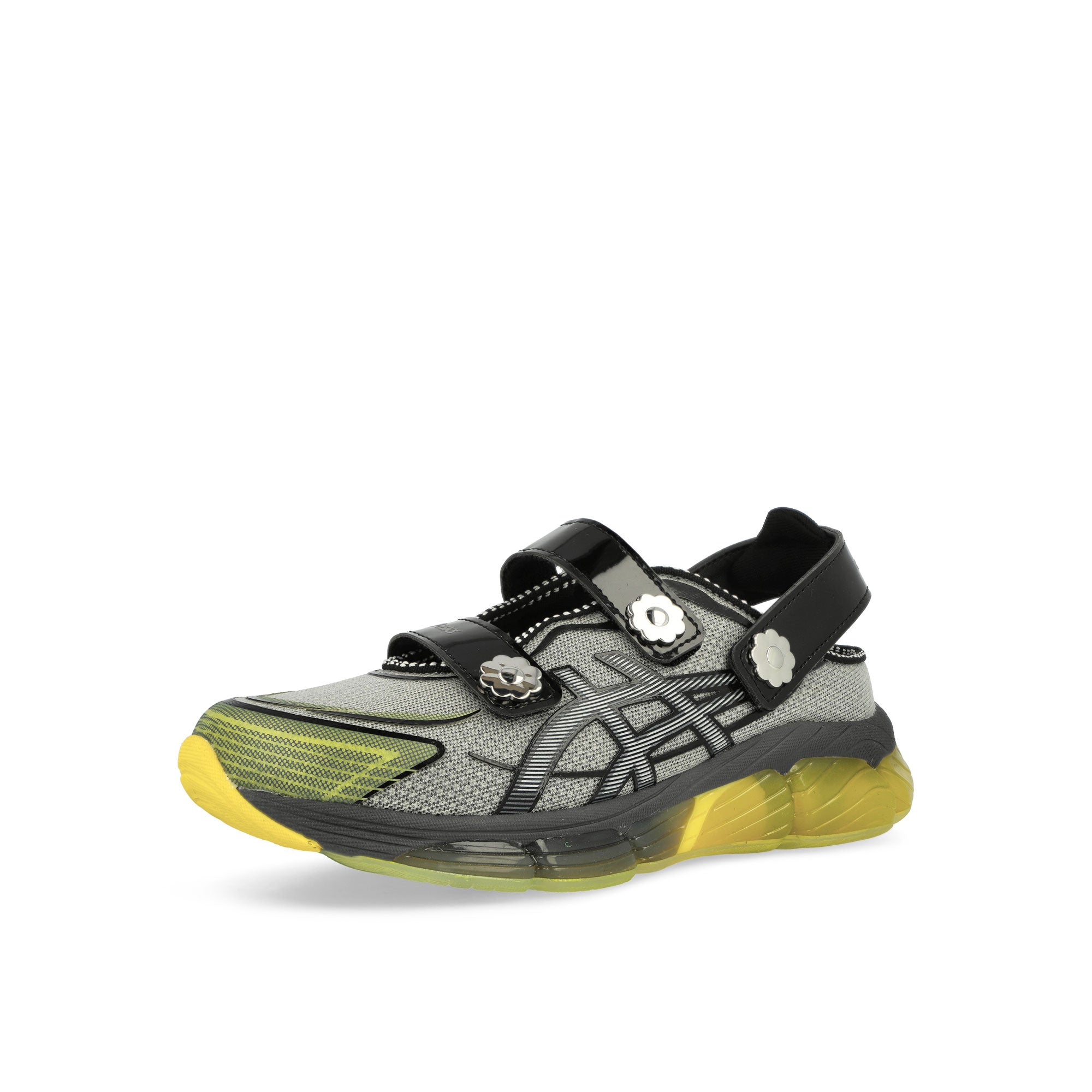 Asics Gel-Quantum 360 VII Silver / Black Low Top Sneakers Close Up | Overkill