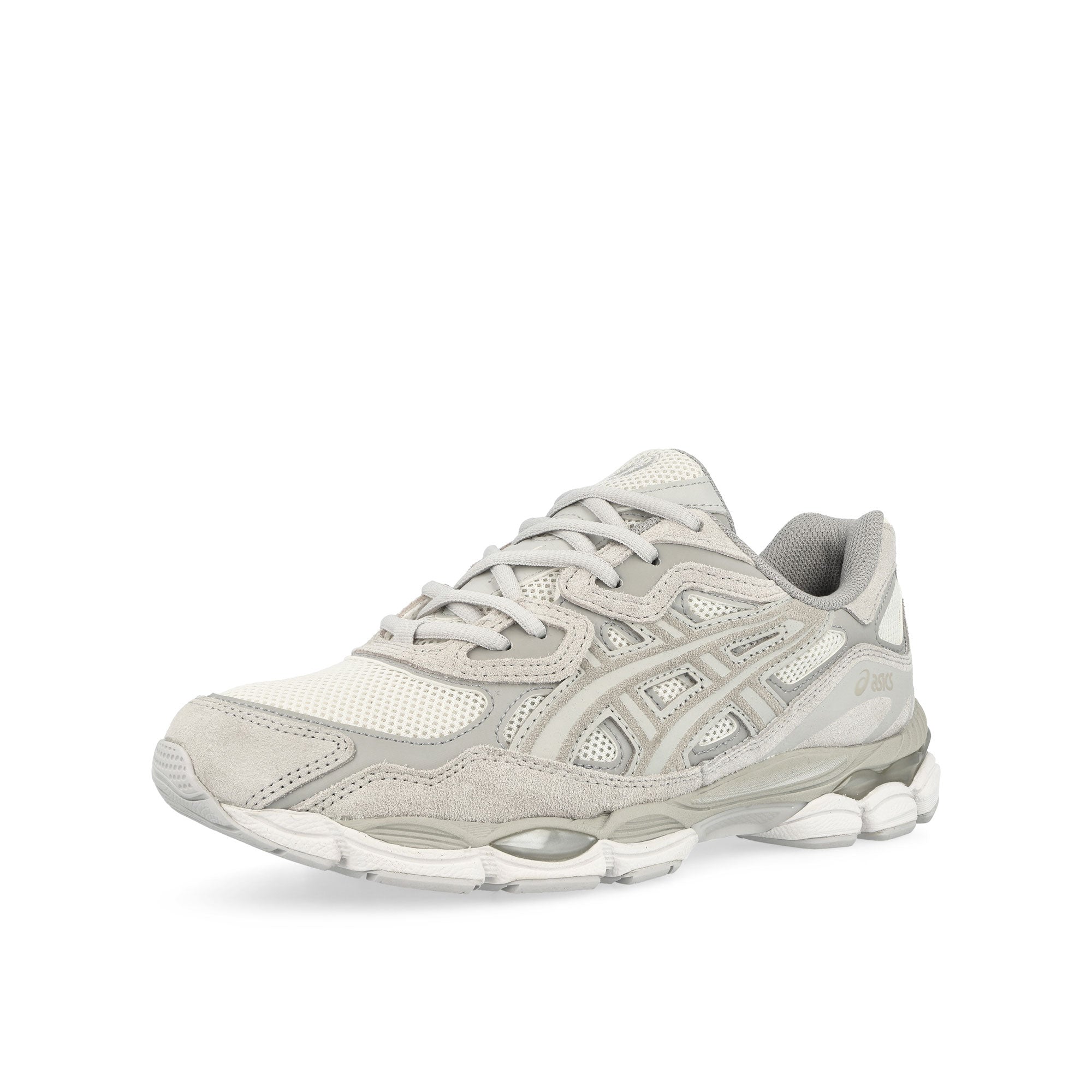 Asics Gel-NYC Cream / Cloud Grey Low Top Sneakers Close Up | Overkill