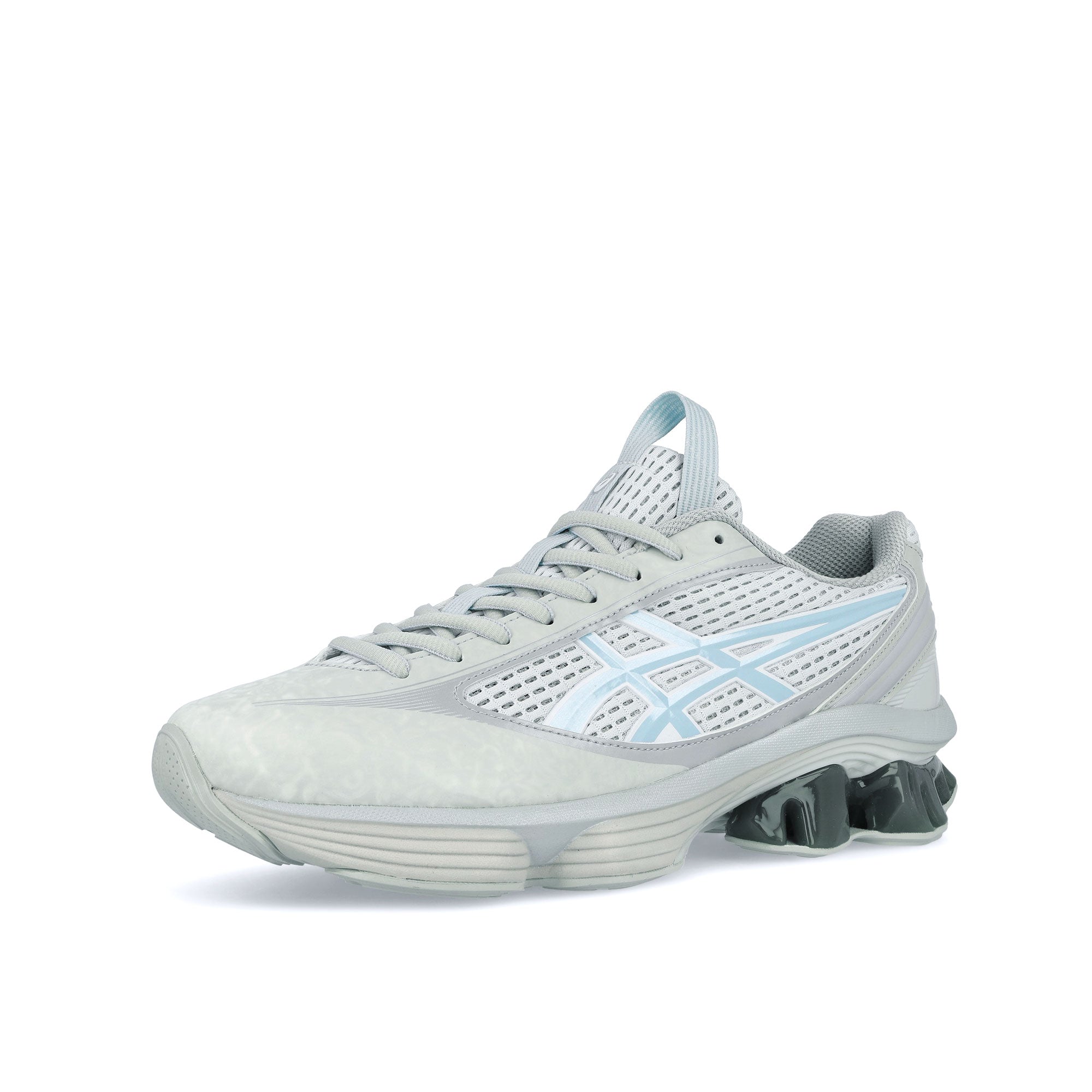 Asics US6-Gel Kinetic Fluent Glacier Grey / Soft Sky Low Top Sneakers 1203A748-020 Close-up | Overkill