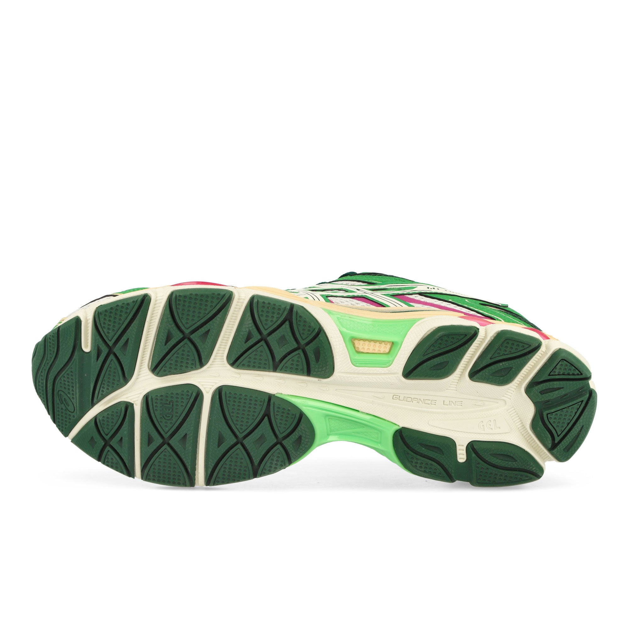 Asics Gel-Cumulus 16 Cream / Ivory Sneaker 1203A763-100 Detail View 1 | Overkill