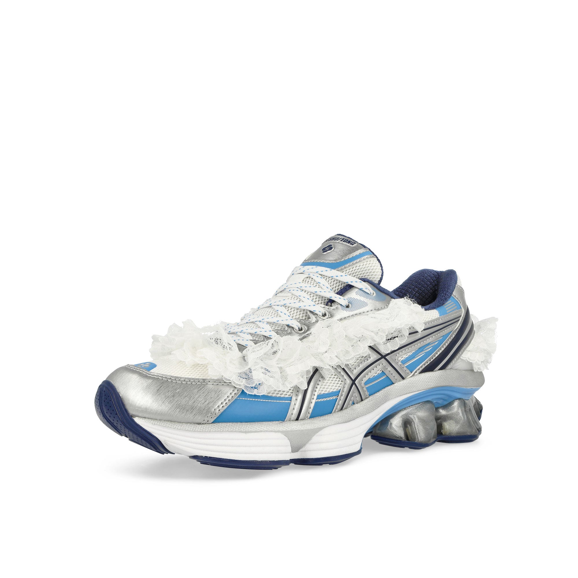 Asics Gel-Kinetic Fluent White / Dive Blue Low Top Sneakers Close Up | Overkill