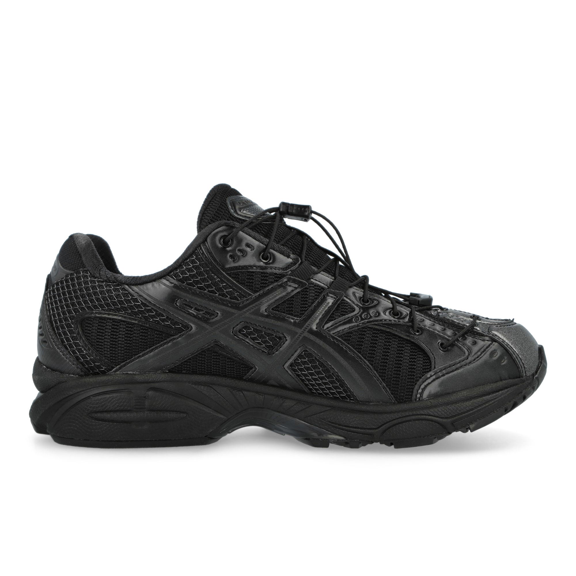 Unaffected x Asics Gel-Nimbus 10.1 Black / Black Low Top Sneakers 1203A836-001 Silhouette | Overkill