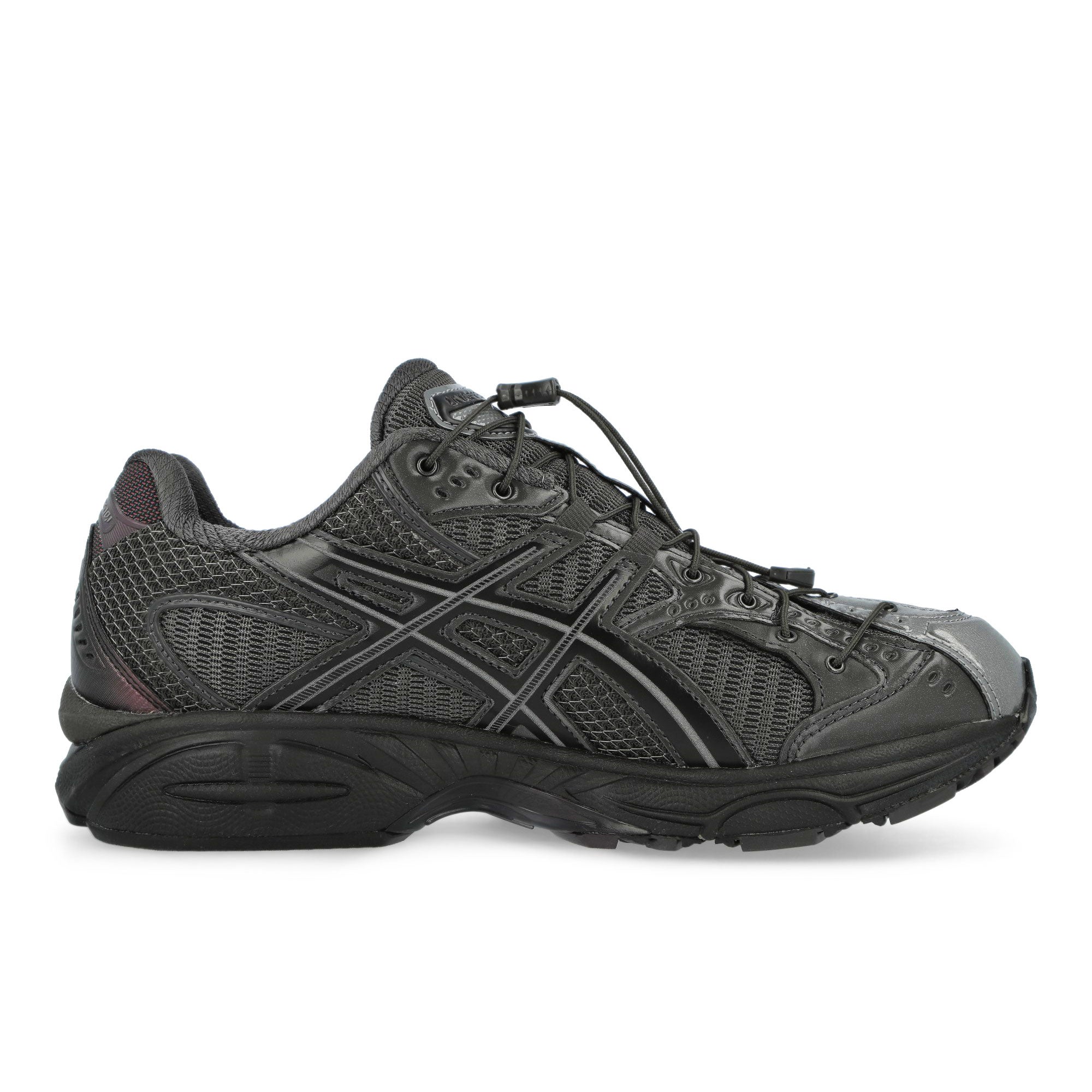 Unaffected x Asics Gel-Nimbus 10.1 Gunmetal / Black Low Top Sneakers 1203A836-021 Silhouette | Overkill