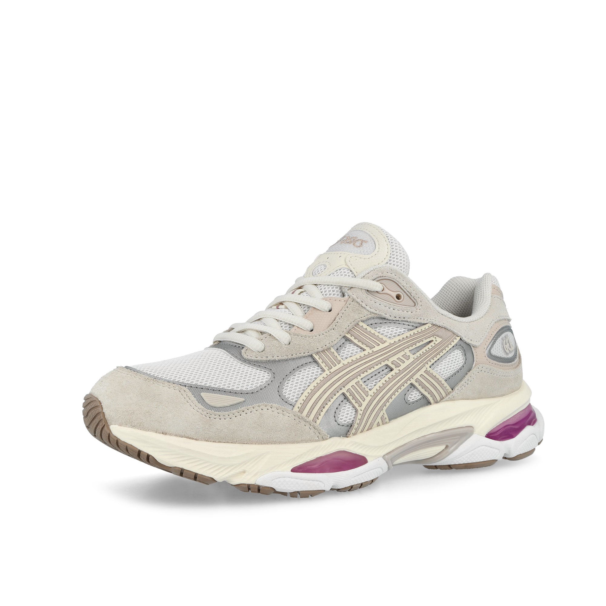 Asics Gel-NYC 2.0 White / Cream Low Top Sneakers 1203A895-101 Close-up | Overkill