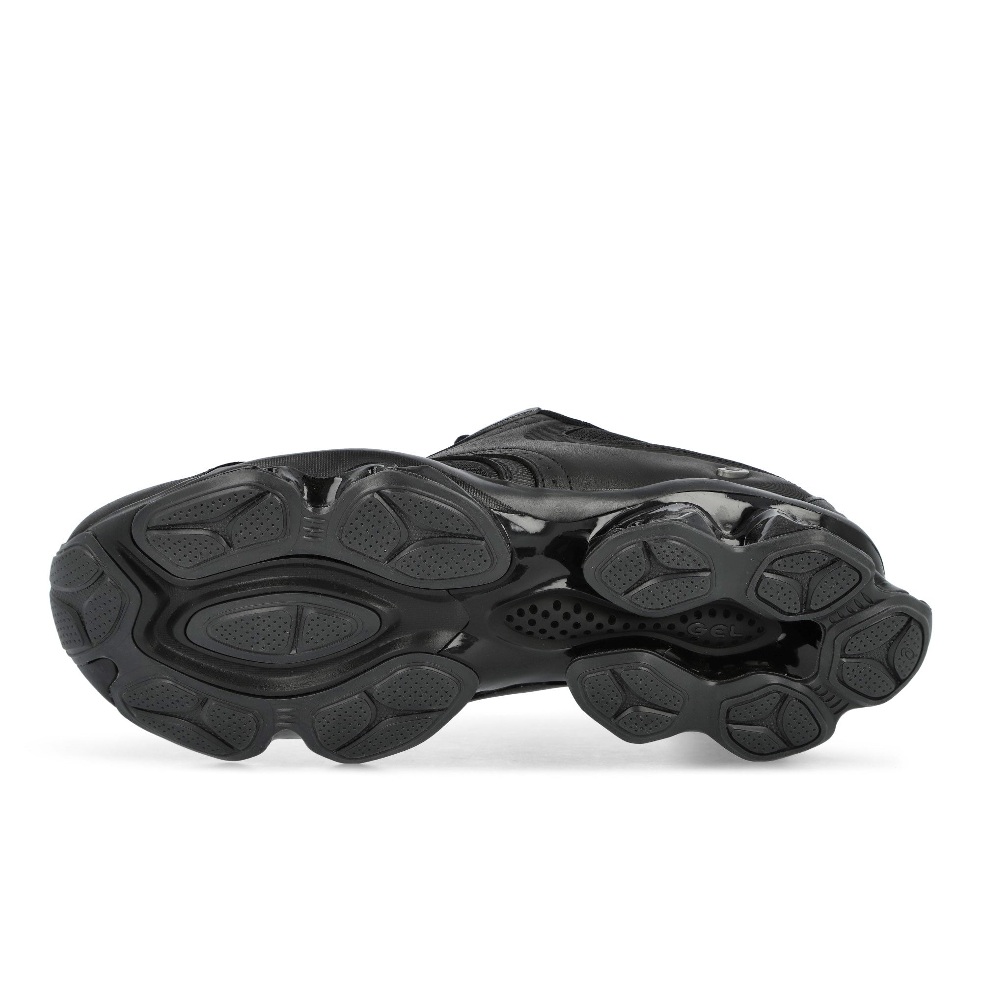 Asics Gel-Kinetic SP Black / Black Low Top Sneakers 1203B056-001 Detail View 1 | Overkill