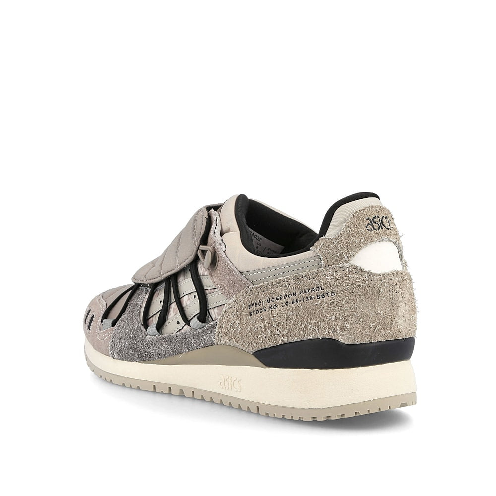 Asics SBTG & Limited Edt. x Asics Gel Lyte III OG Lichen Green-Piedmont Grey Sneakers Material | Overkill