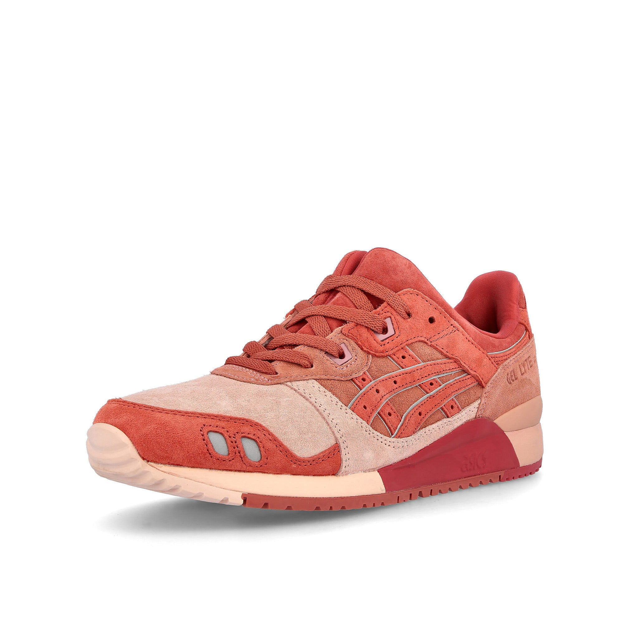 Asics Concepts x Asics Gel Lyte III Coral Cloud-Pure Silver Low Top Sneakers Close Up | Overkill