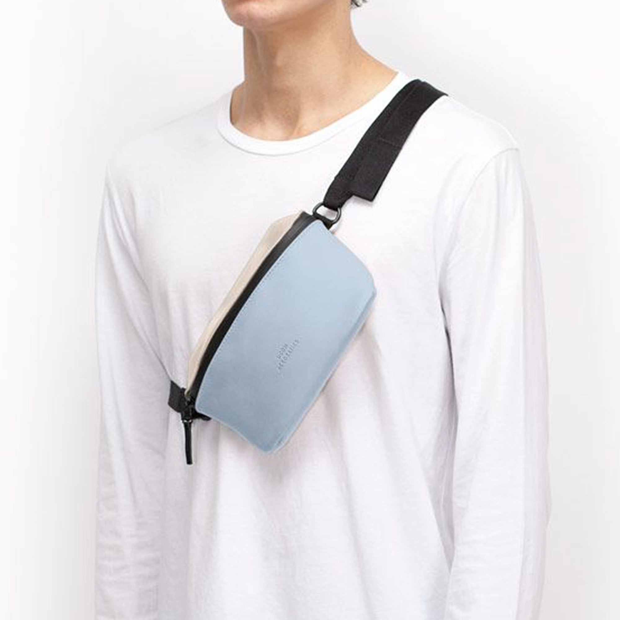 Ucon Acrobatics Jona Medium Bag Lotus Light Sand - Fog Blue Shoulder & Cross Body Bags Detail view 3 | Overkill