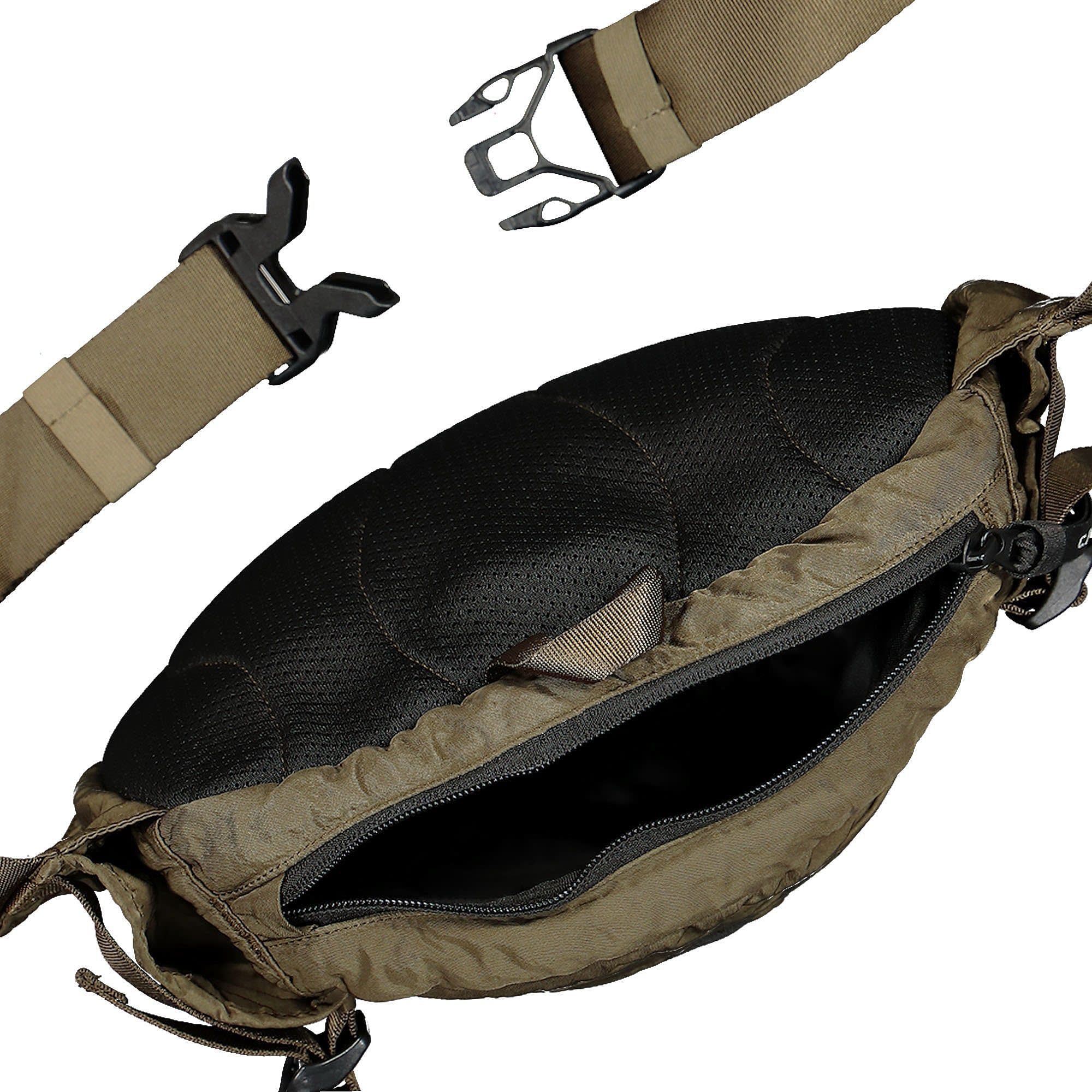 C.P. Company Nylon B Crossbody Pack Ivy Green Shoulder & Cross Body Bags Detailfoto | Overkill