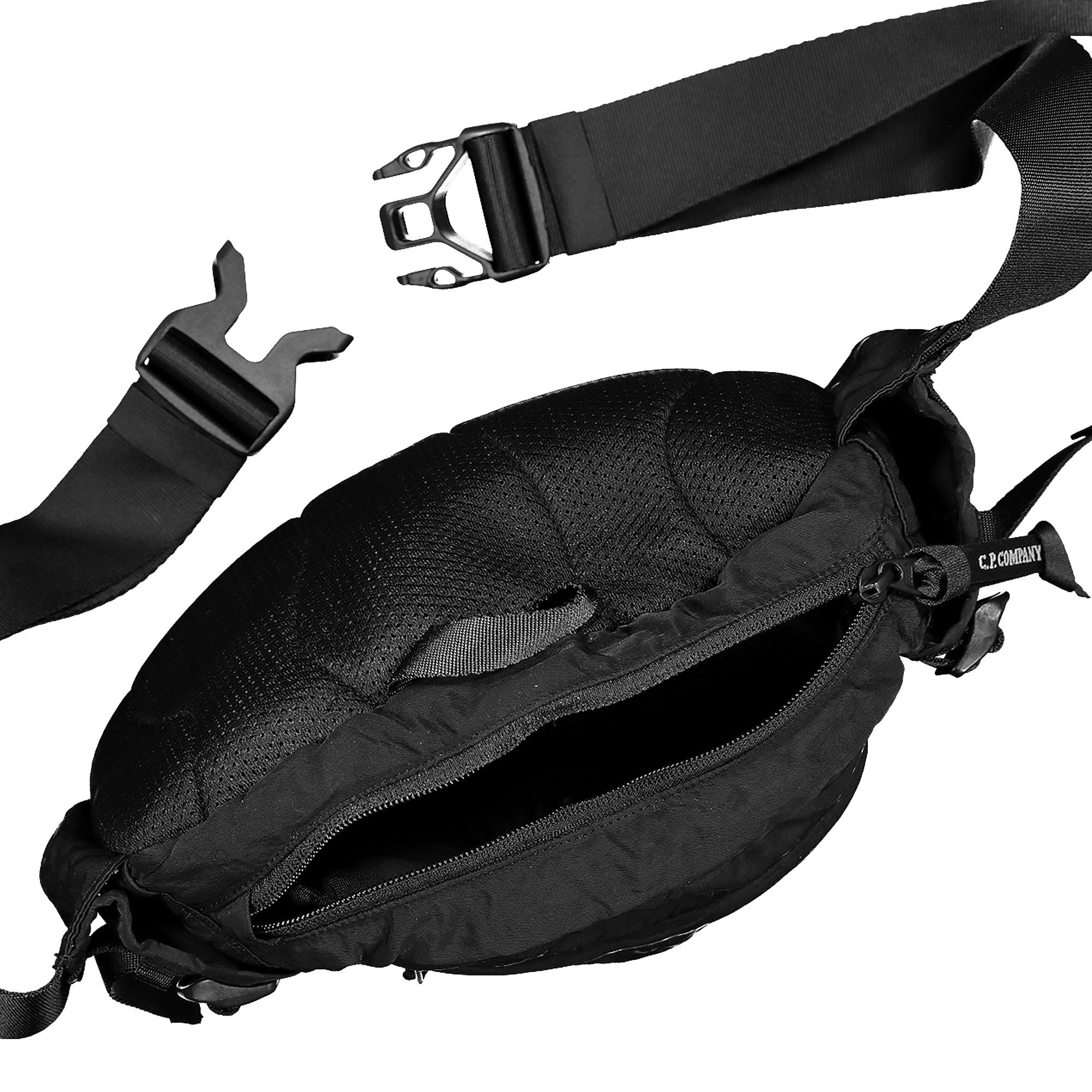 C.P. Company Nylon B Crossbody Pack Black Shoulder & Cross Body Bags Detailfoto | Overkill