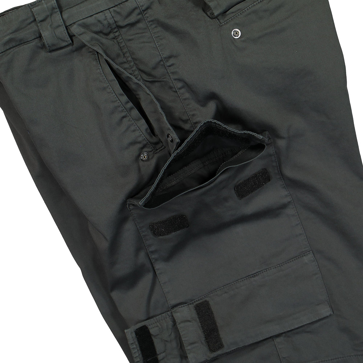 C.P. Company Stretch Sateen Cargo Shorts Dark Shadow Shorts Detail view 1 | Overkill