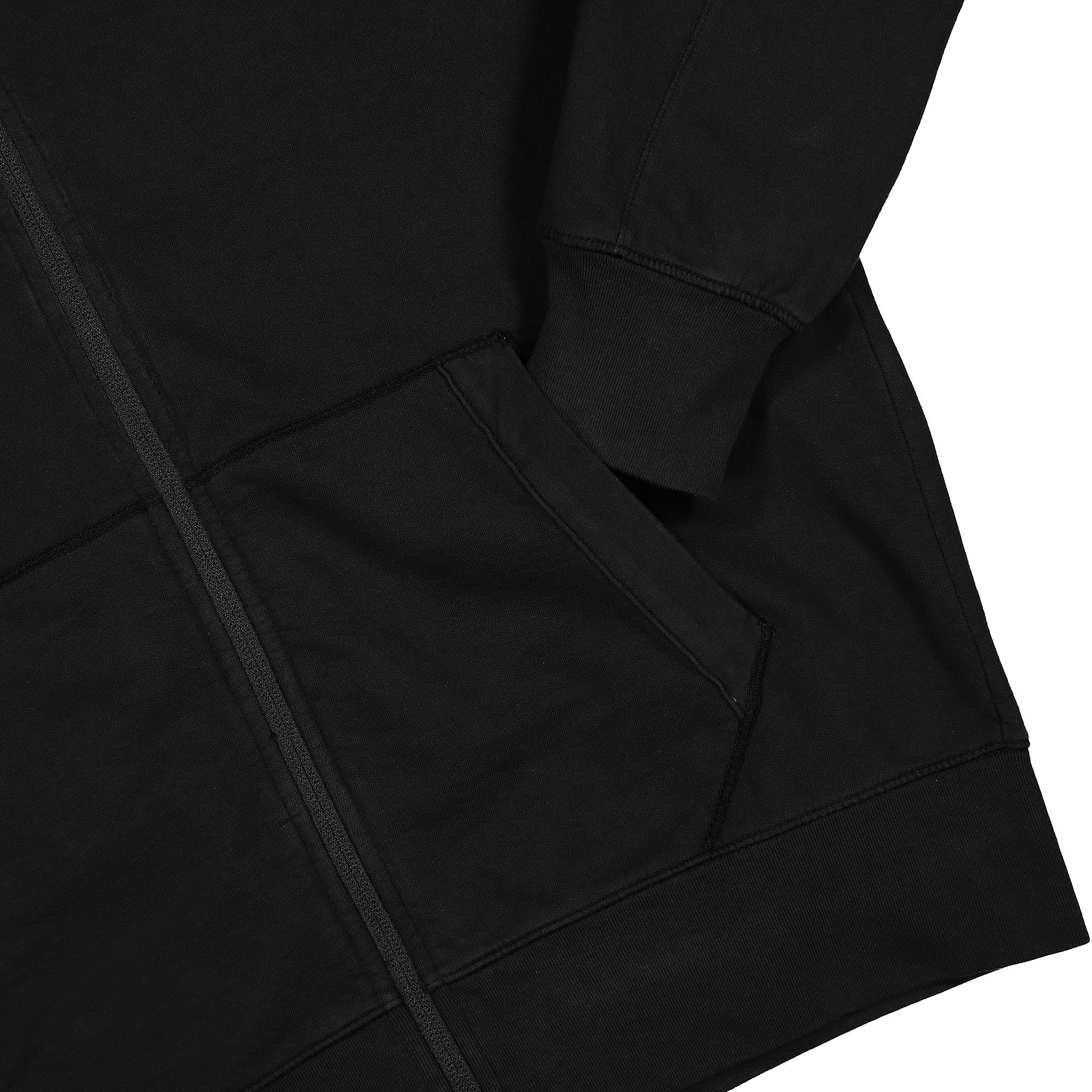 C.P. Company Light Fleece Zipped Hoodie Black Hoodies Detailfoto | Overkill