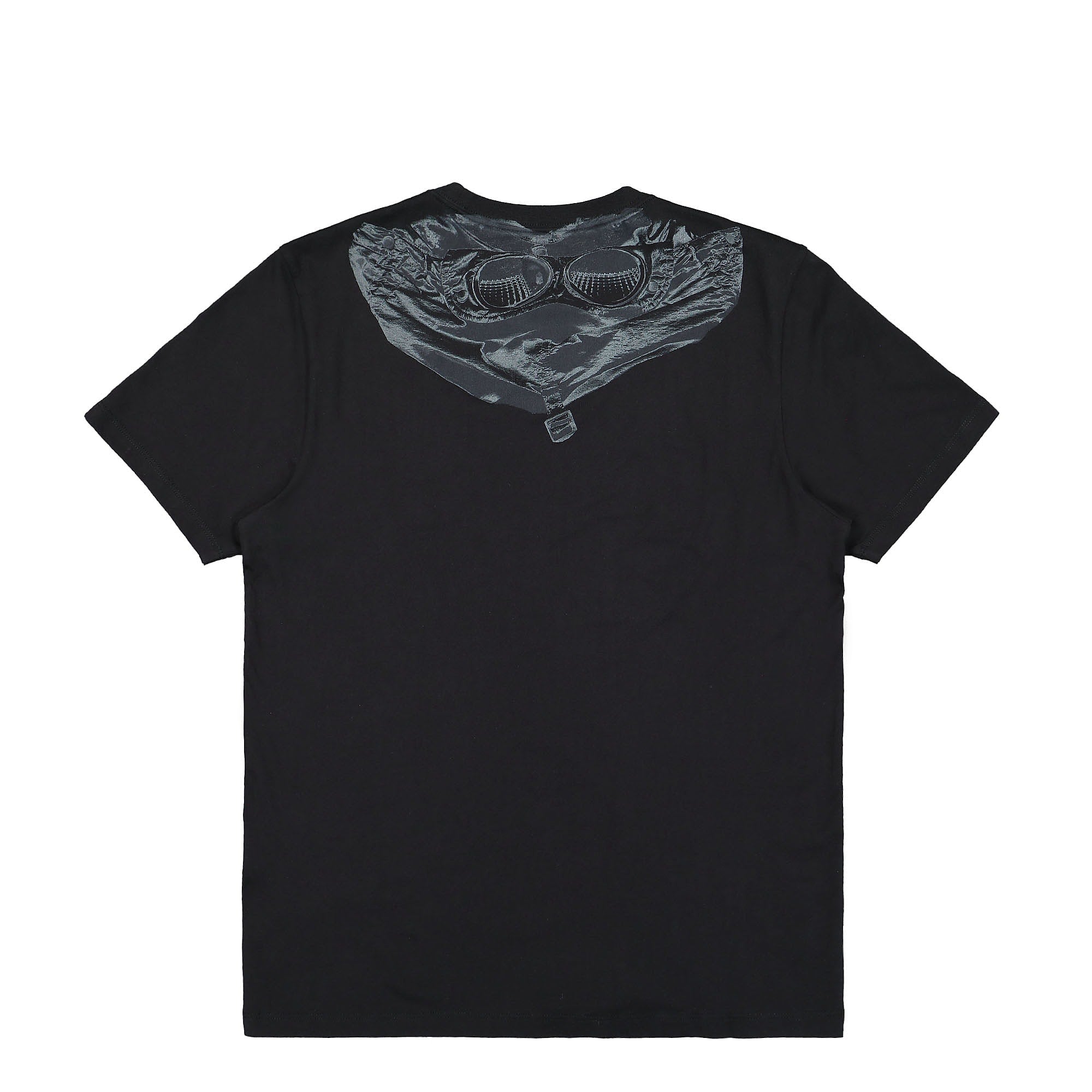C.P. Company 30/1 Jersey Goggle T-Shirt Black T-Shirts Close-up | Overkill