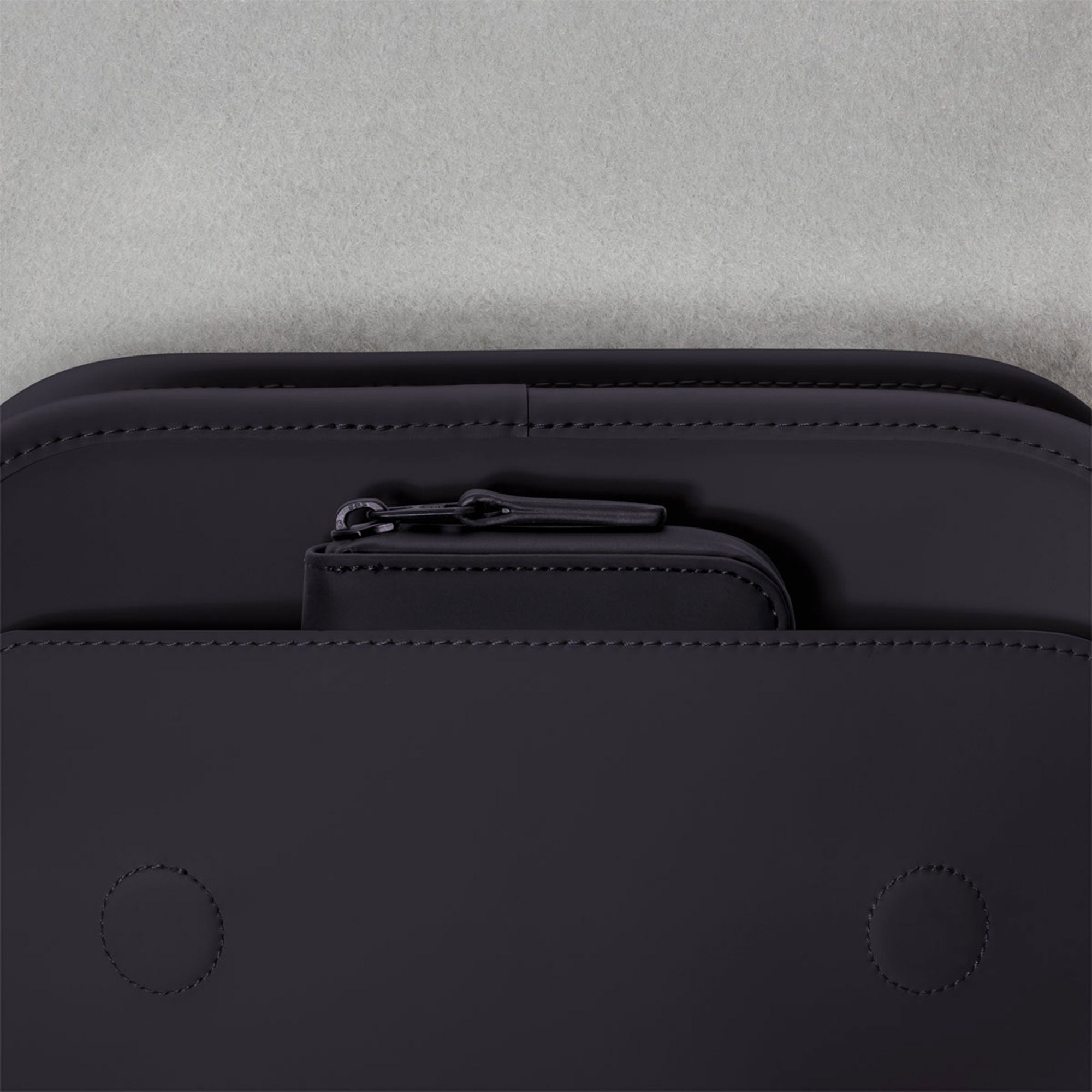 Ucon Acrobatics Adina Mini Backpack Black Backpacks Detailfoto | Overkill