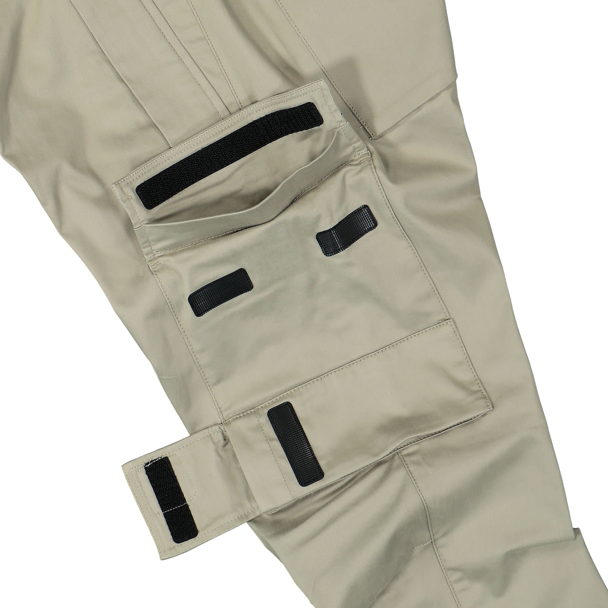 C.P. Company Metropolis Series Stretch Sateen Ergonomic Cargo Pants Silver Sage Cargo Pants Detail view 2 | Overkill