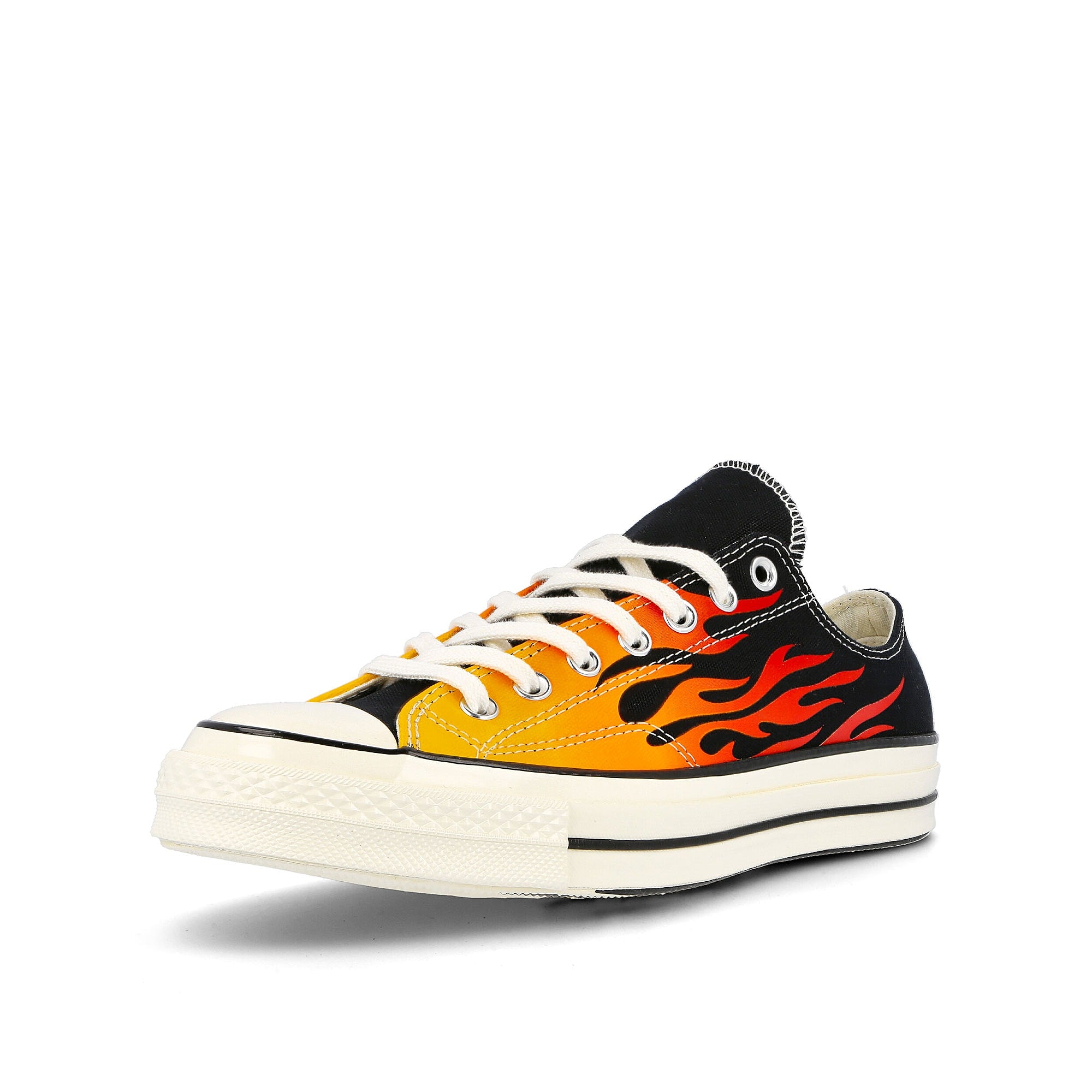 Converse chuck 70 ox Black / Enamel Red Low Top Sneakers Close Up | Overkill