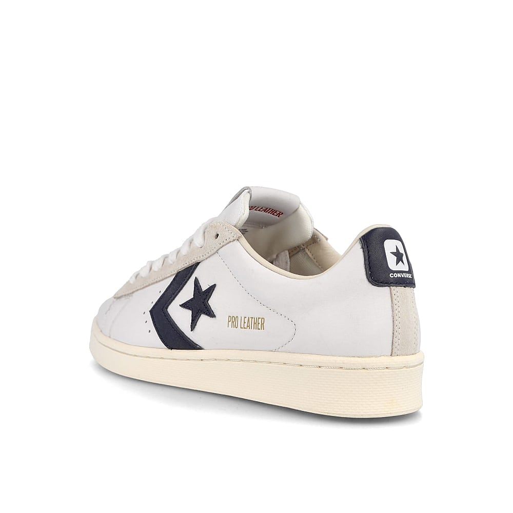 Converse pro leather og ox White / Obsidian / Egret Close-up | Overkill