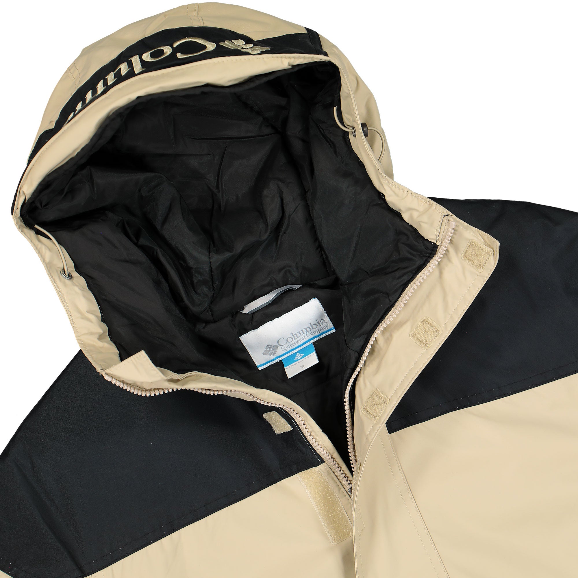 Columbia Challenger Pullover Ancient Fossil / Black Windbreaker Close-up | Overkill