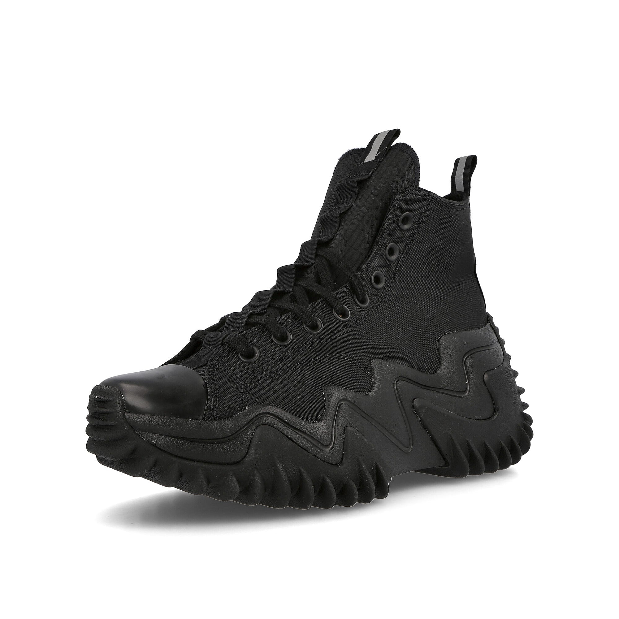 Converse run star motion hi Black-Black-Black Sneakers Close Up | Overkill