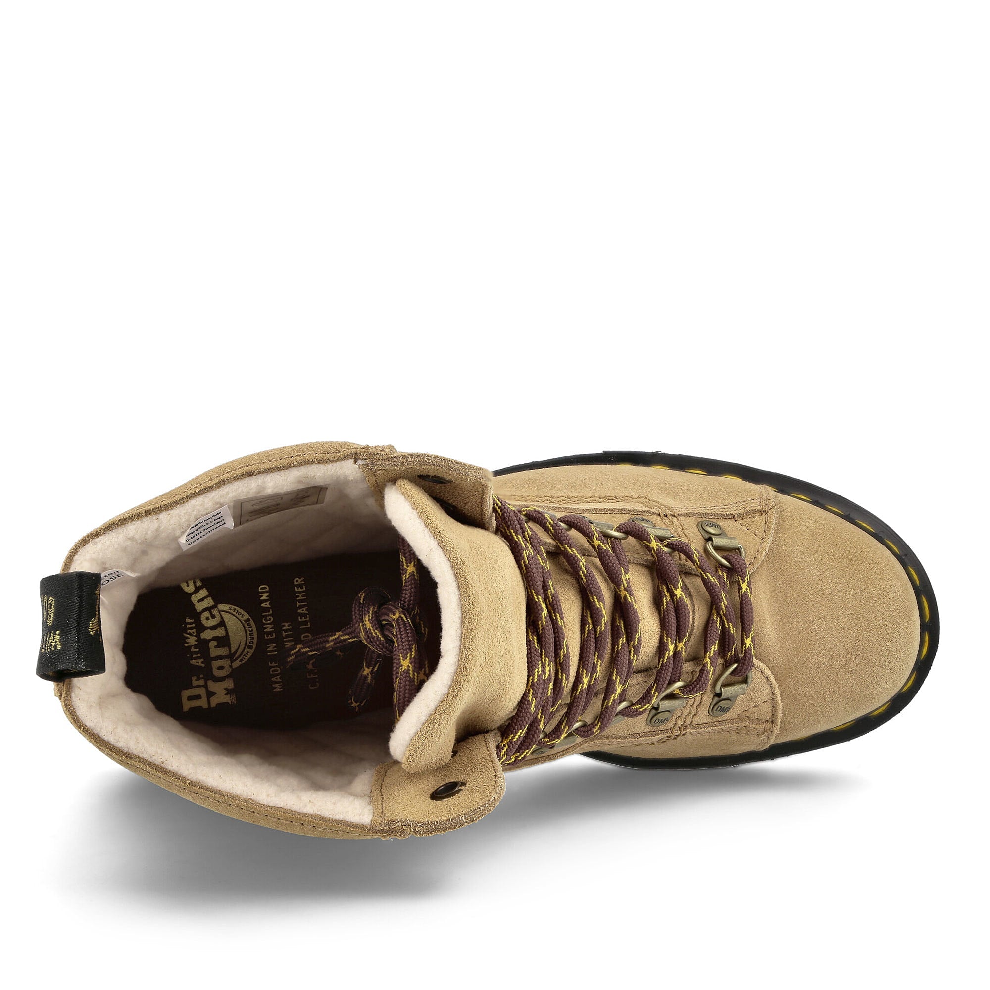 Dr. Martens Barton Sand Repello Calf Suede Gum Oil Boots Detailfoto | Overkill