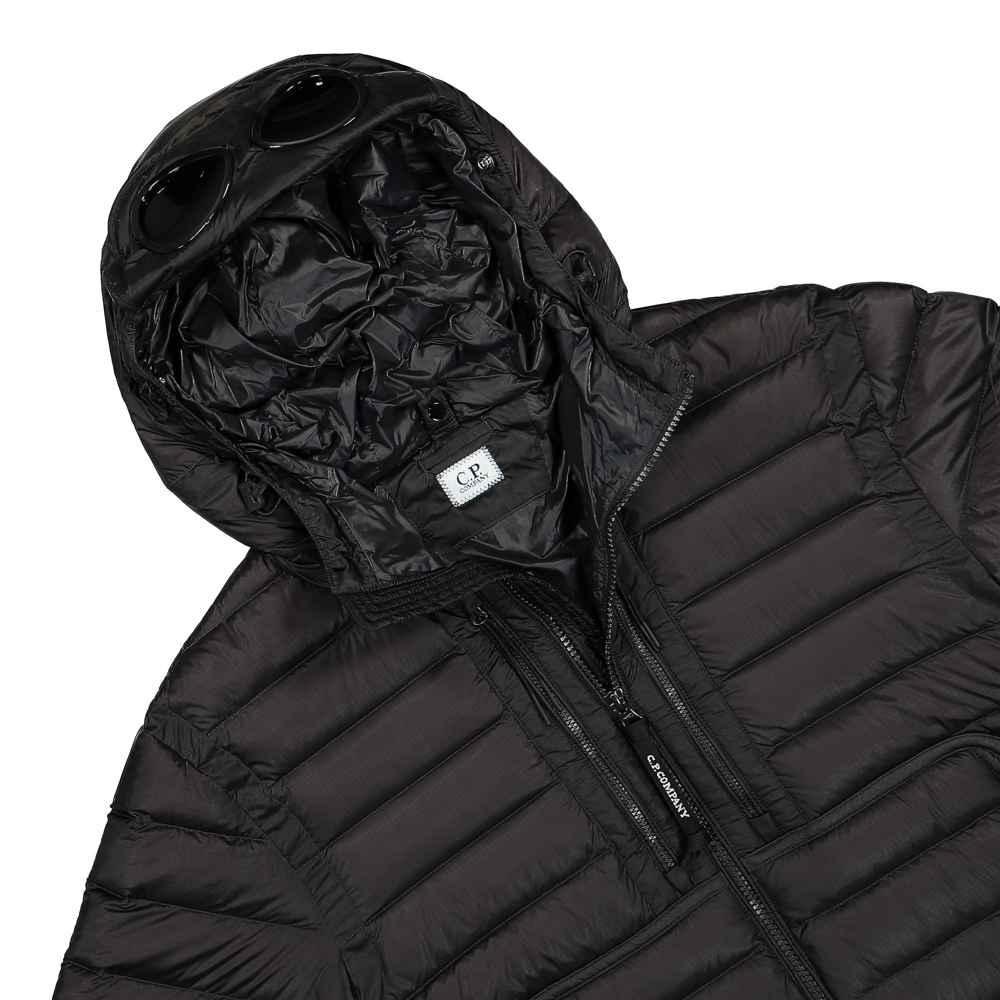 C.P. Company D.D. Shell Goggle Down Jacket Black Puffer Jackets Close-up | Overkill