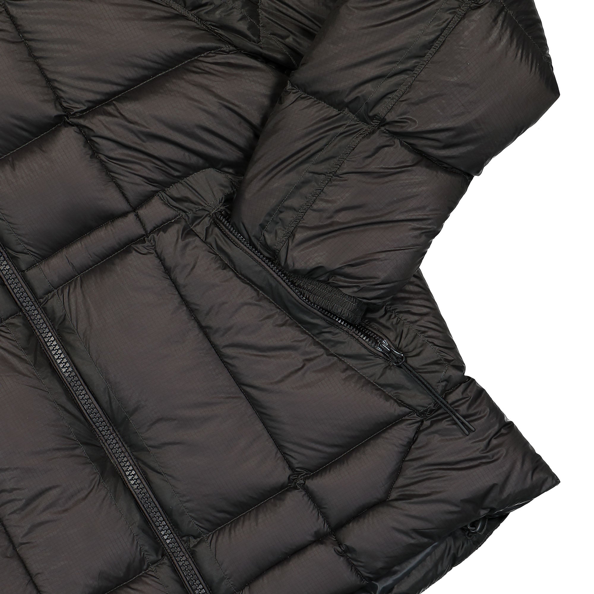 C.P. Company Outerwear Medium Jacket In DD Shell Black Puffer Jackets Detailfoto | Overkill
