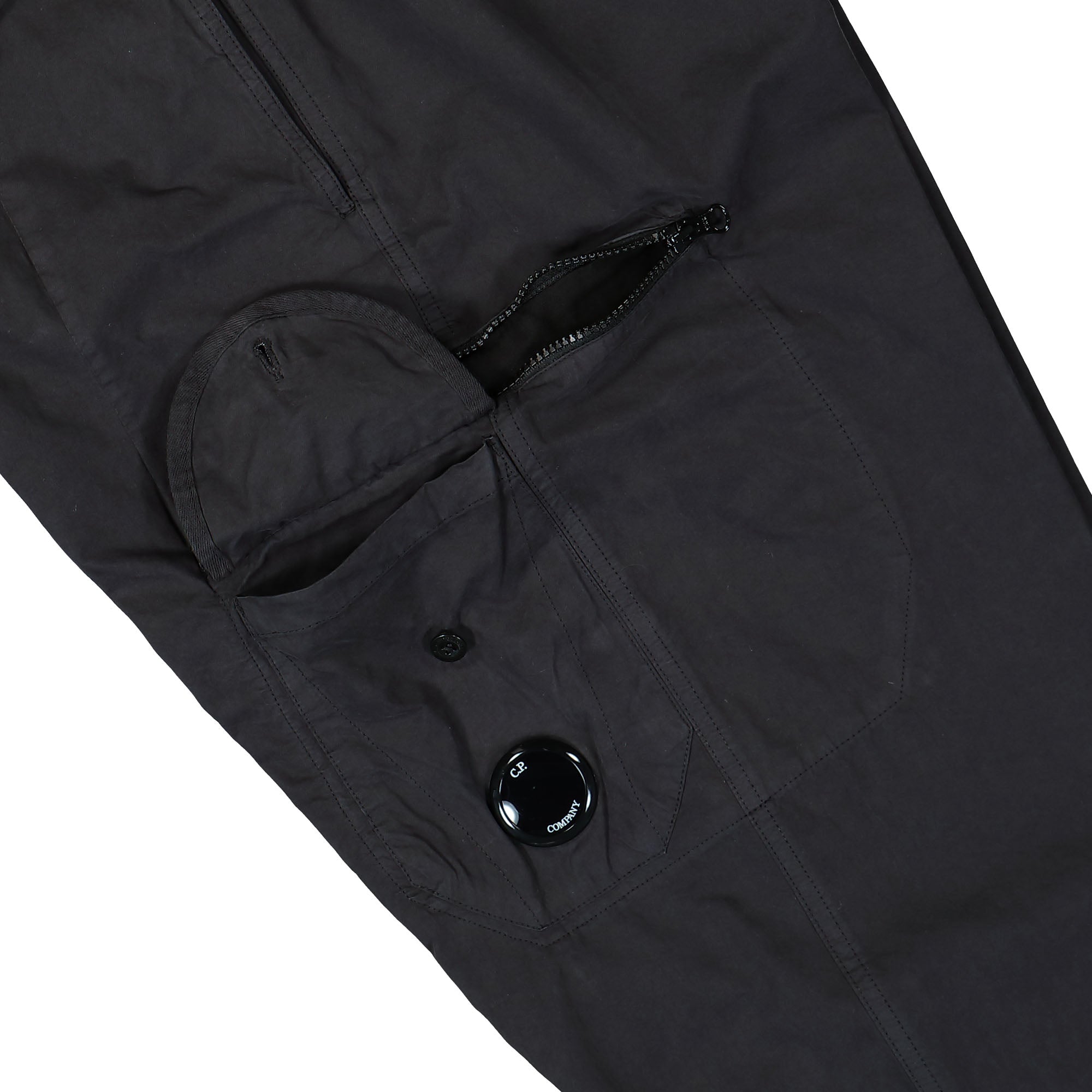 C.P. Company Microreps Boxy Lens Cargo Pants Black Sand Casual Pants Detail view 3 | Overkill