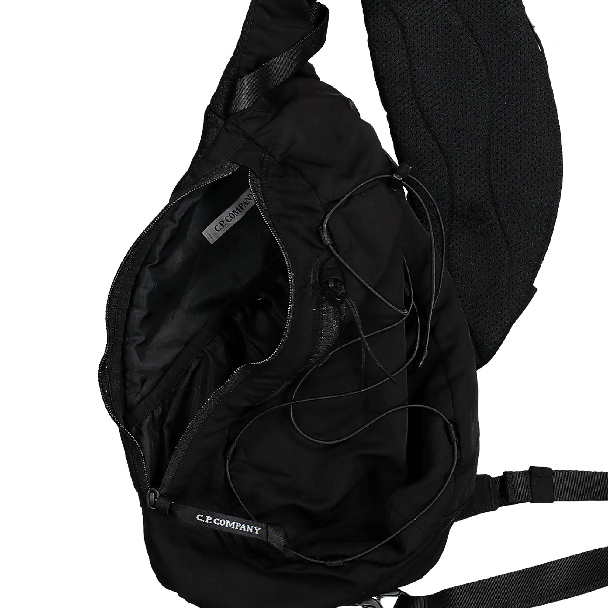 C.P. Company Nylon B Crossbody Bag Black Shoulder & Cross Body Bags Detailfoto | Overkill
