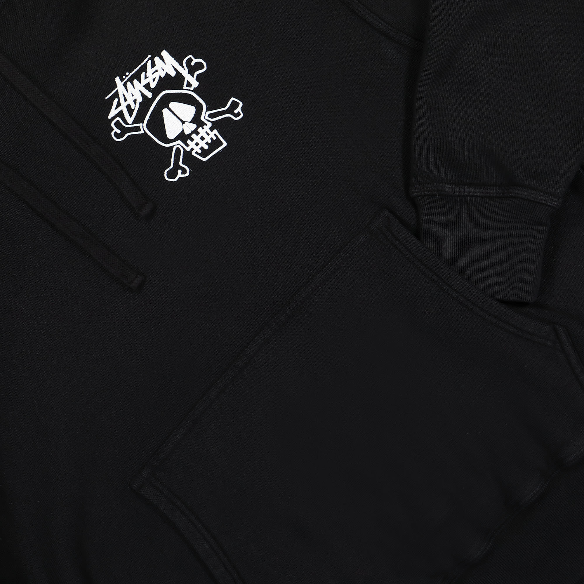 Stussy Skull & Bones Pig. Dyed Hoodie Black Hoodies Detailfoto | Overkill