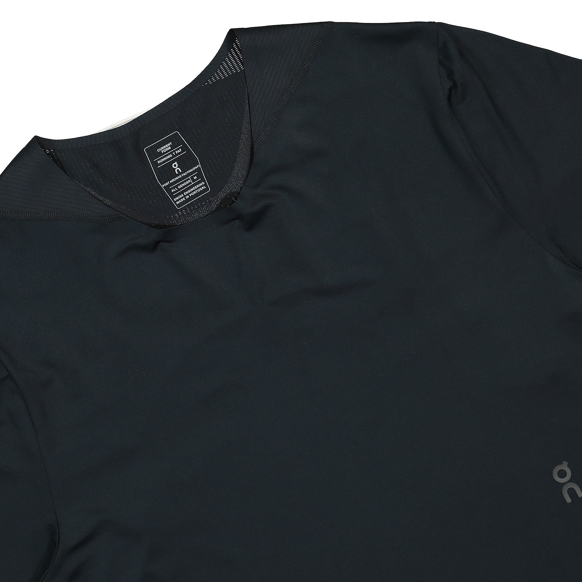 On T-Shirt Black T-Shirts Close-up | Overkill