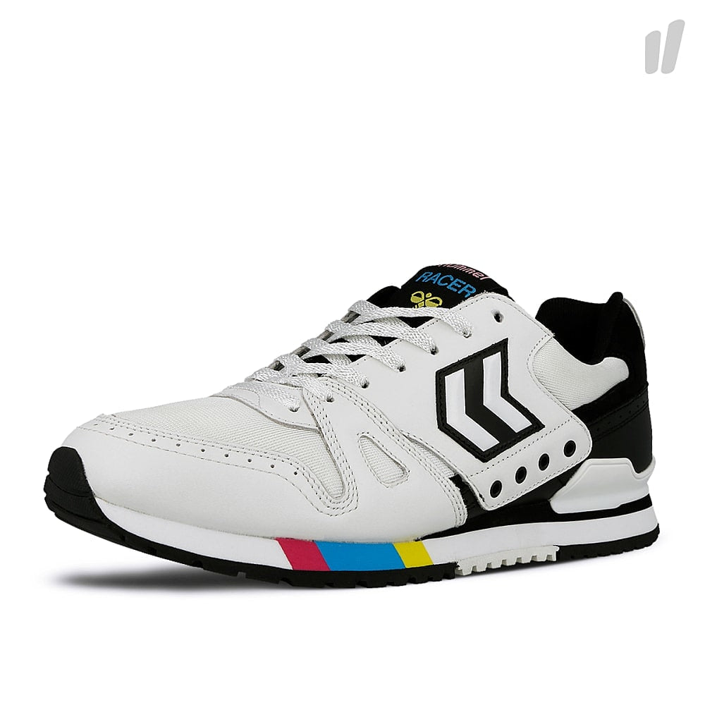 Hummel marathona 92 White Sneakers Close Up | Overkill