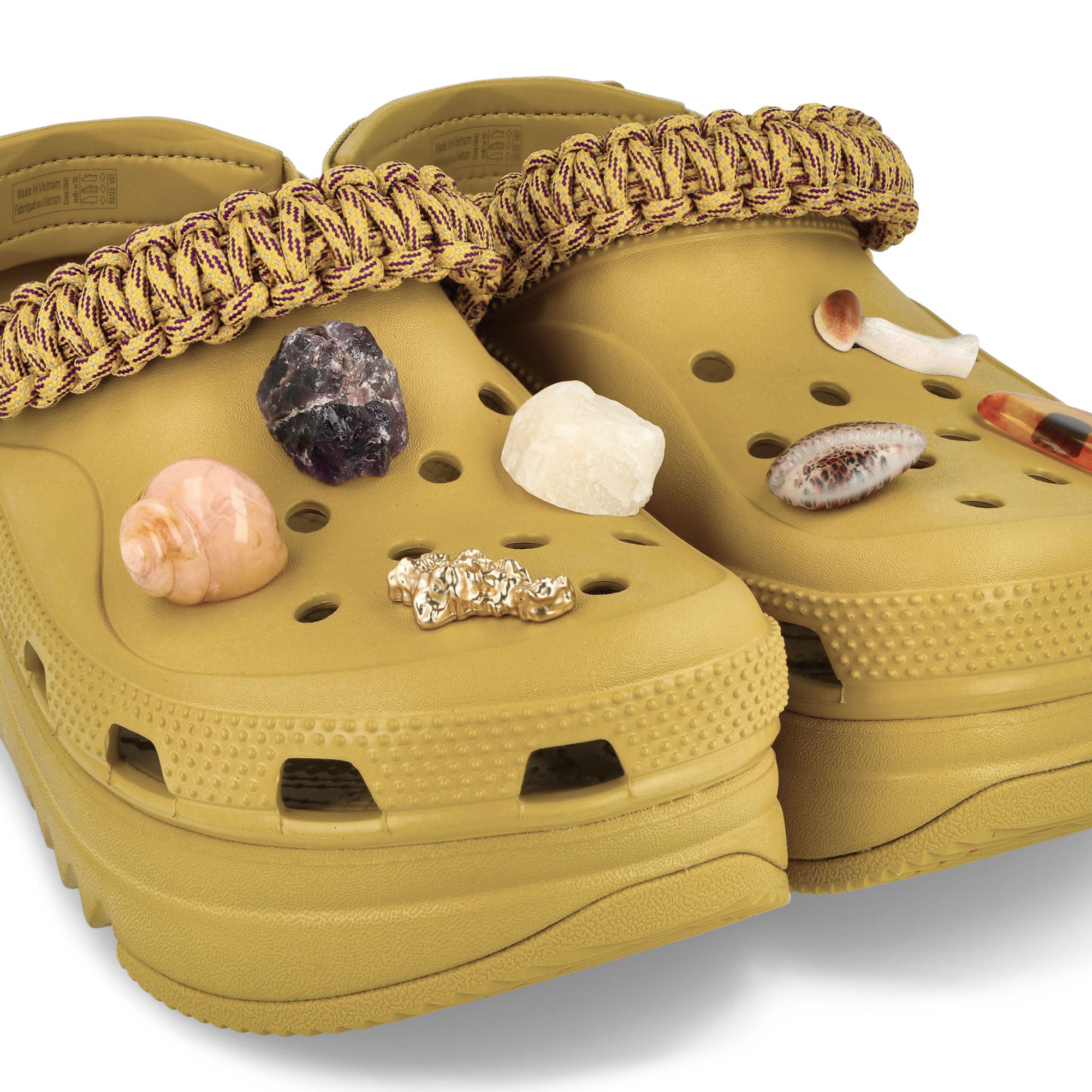 Crocs Aries x Crocs Classic Hiker Xscape Clog Desert Grass Slides, Sandals & Slippers Detailfoto | Overkill